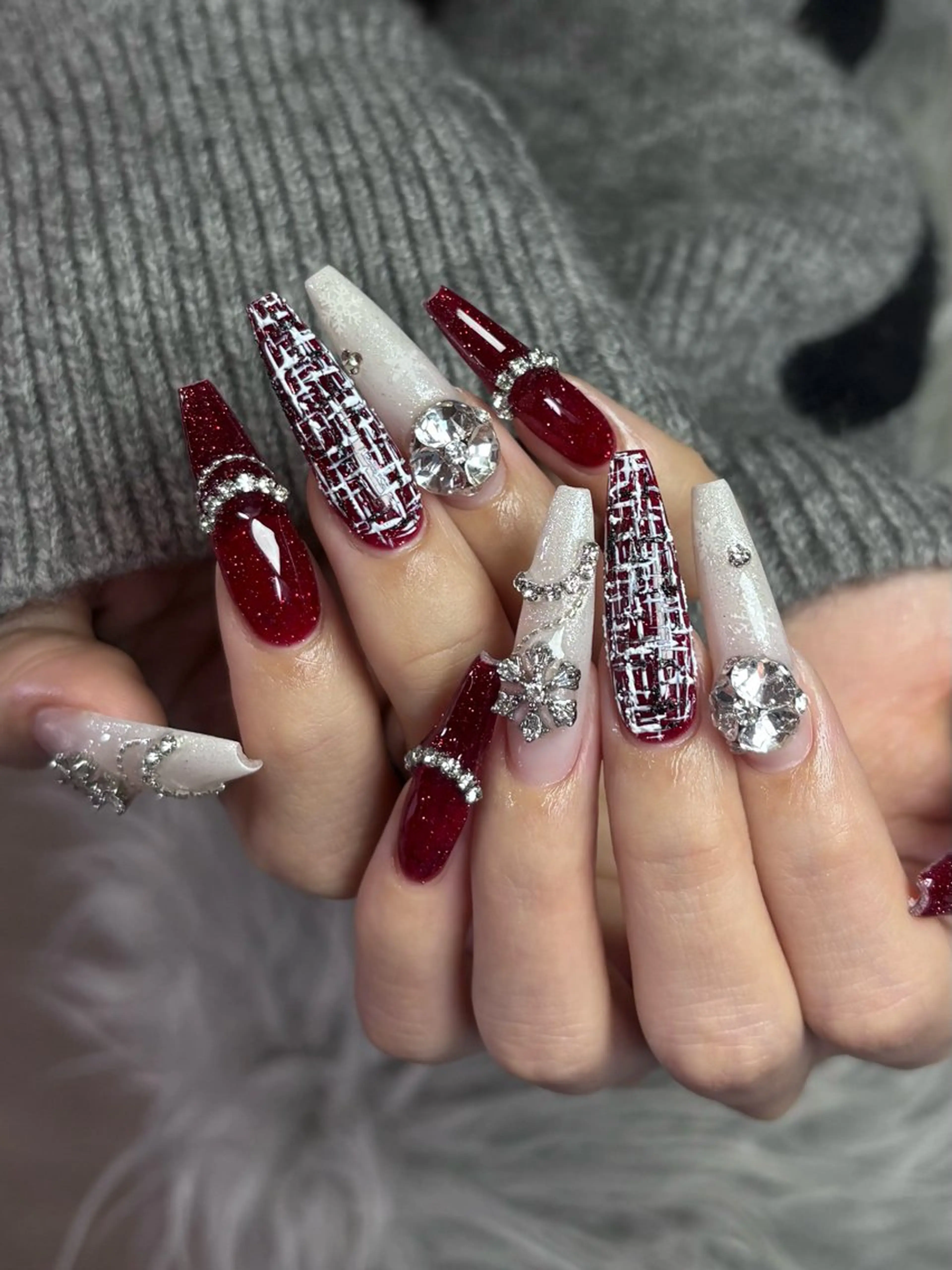 ネイル ハンドネイル Dark honey スカルプ専門原宿店のネイルデザイン