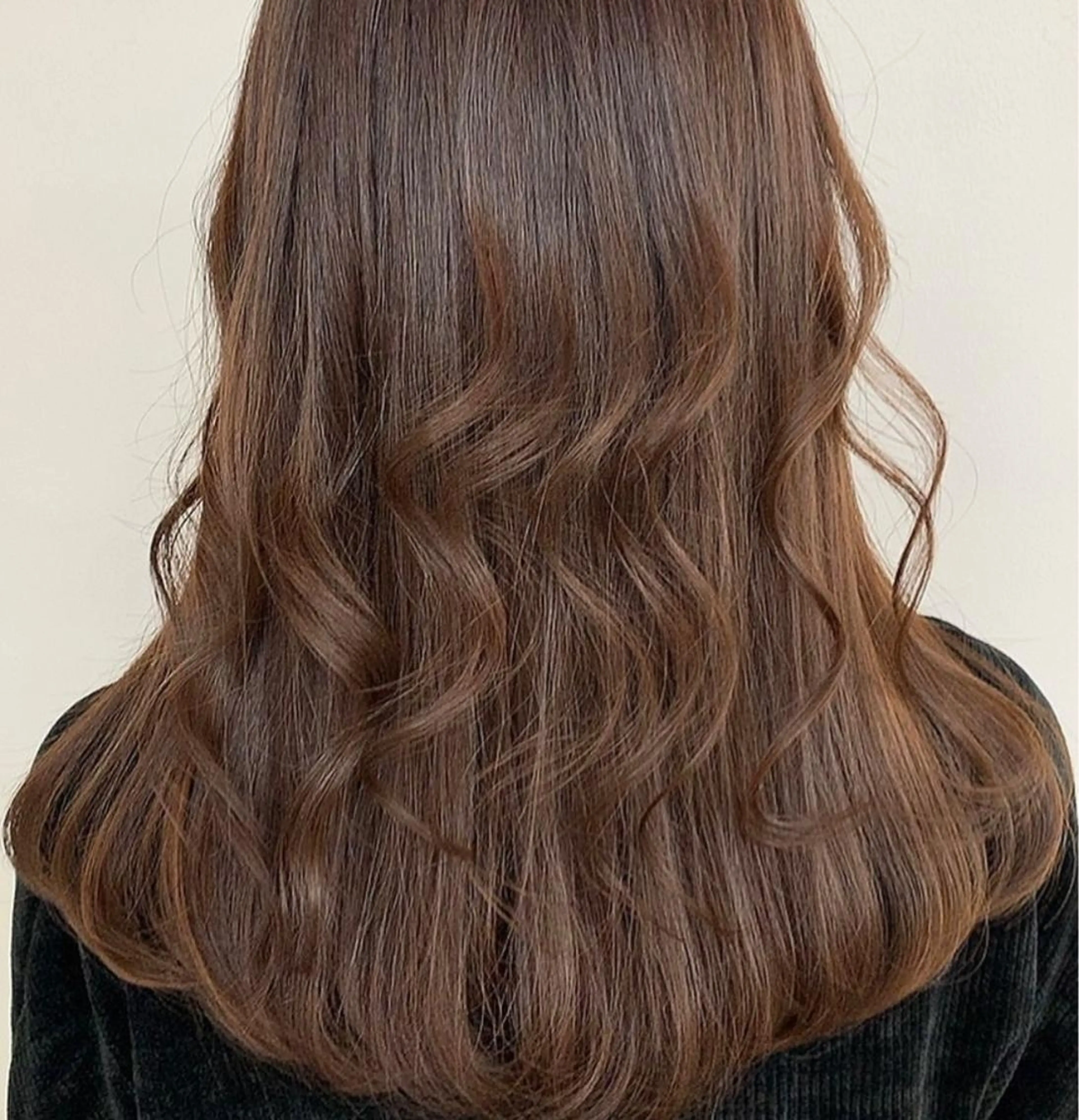 ロング カラー ブラウンカラー 那須 颯太のヘアスタイル