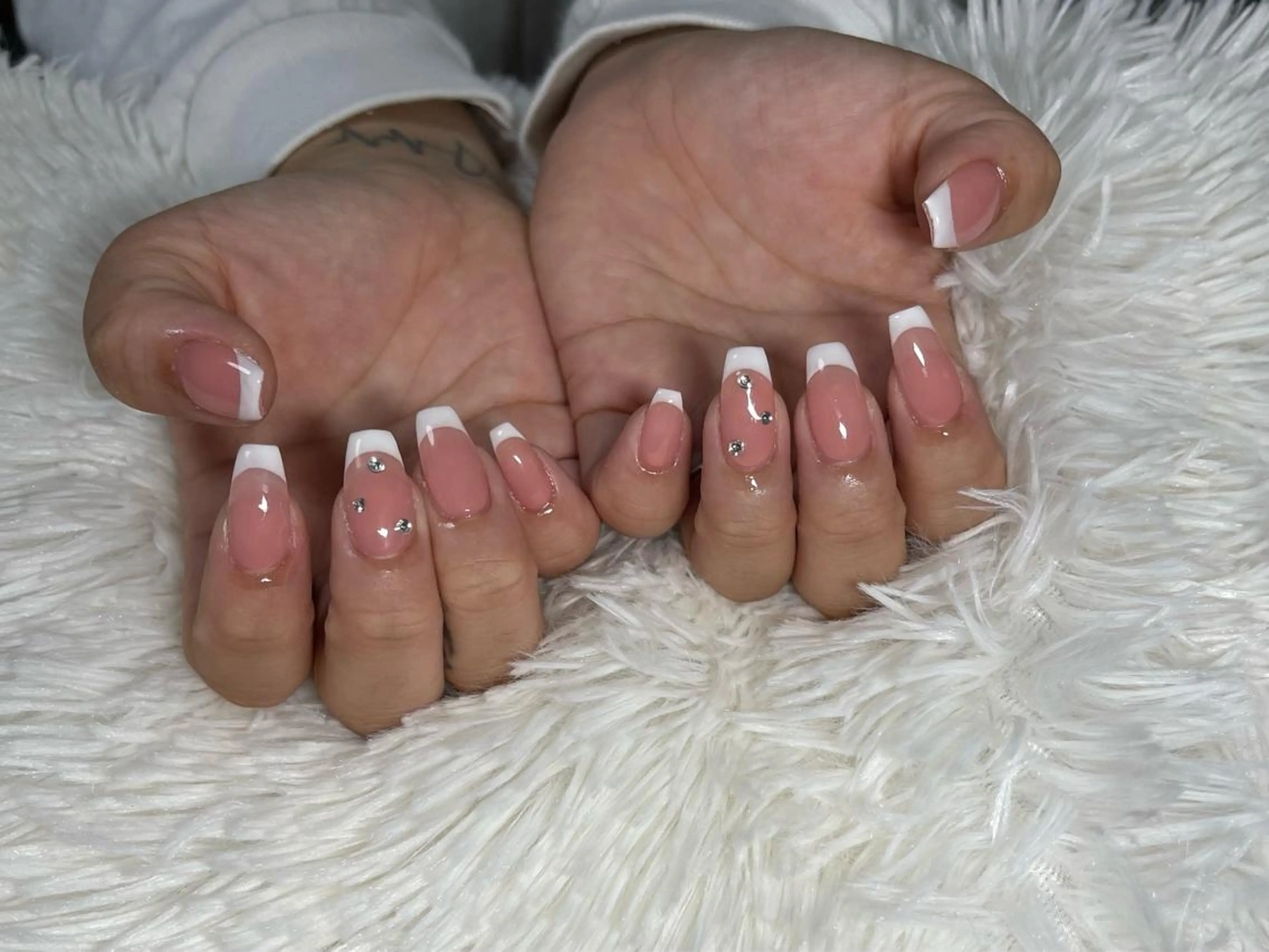 ネイル ハンドネイル R’s nailのエステ・リラクイメージ