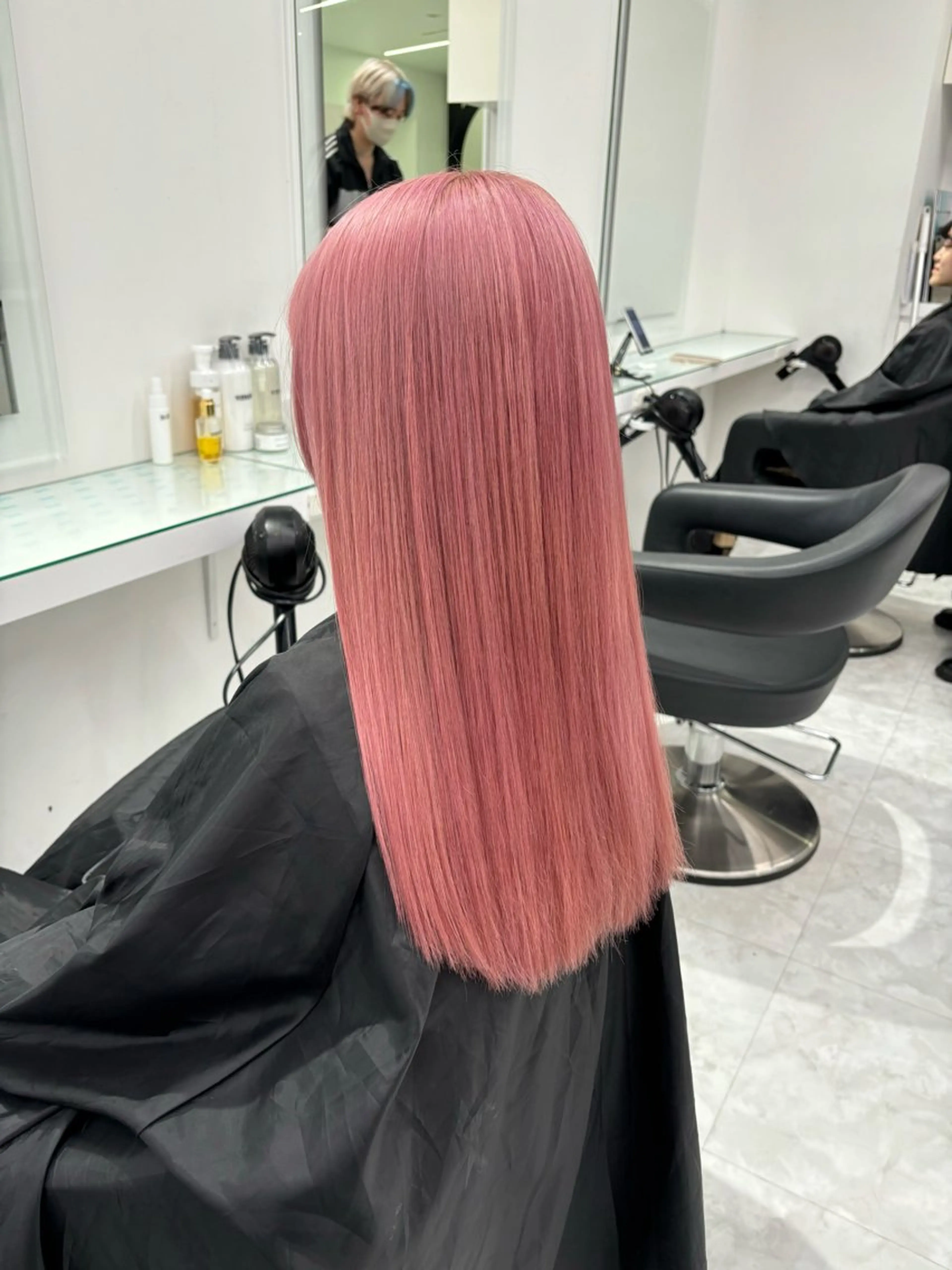 ロング カラー ヘアアレンジ ヘアカラー トリートメント ヘッドスパ ヘアセット ハイトーン艶カラー 🤍ゆうひのヘアスタイル