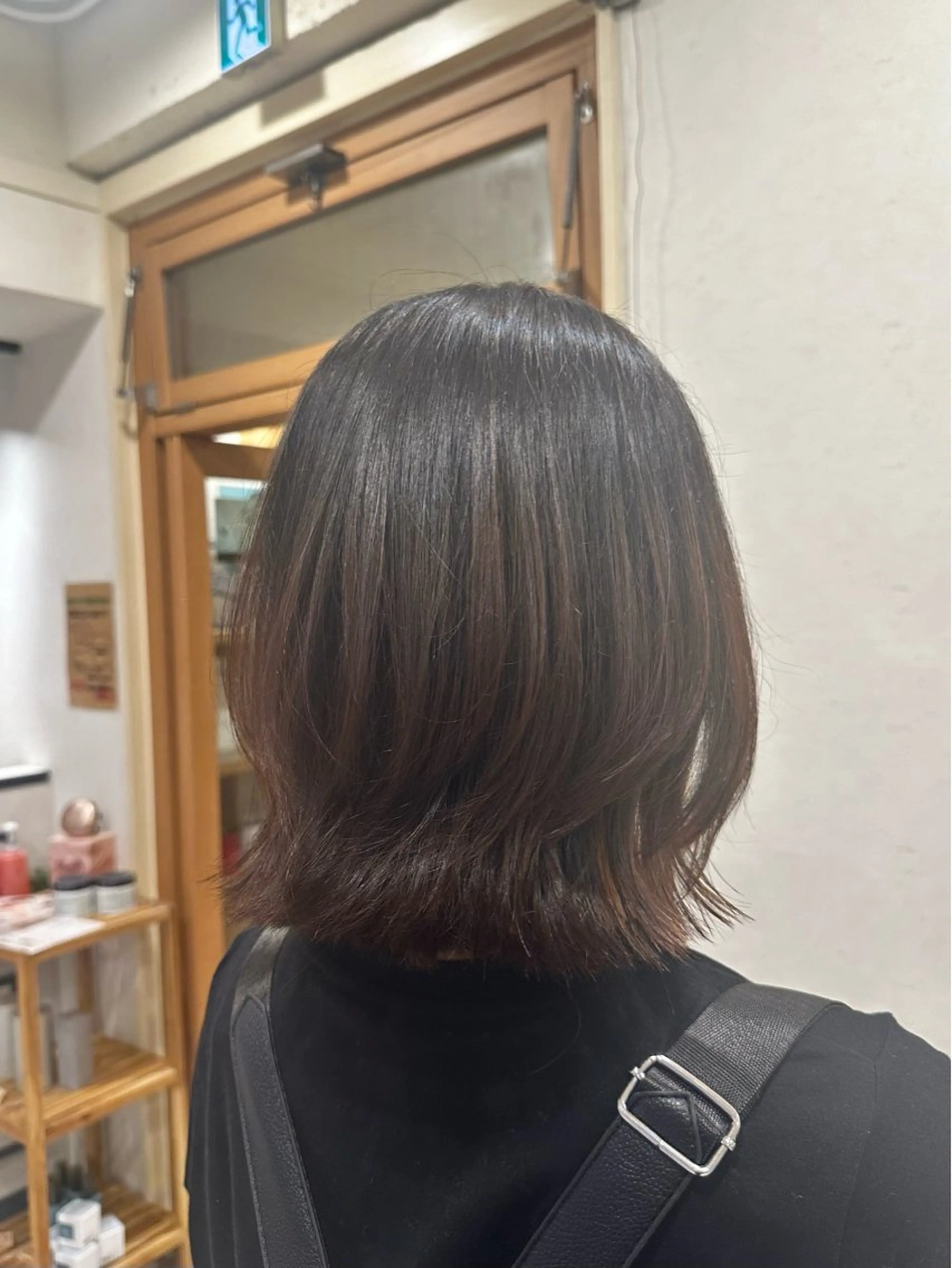 岡本 葵のヘアスタイル
