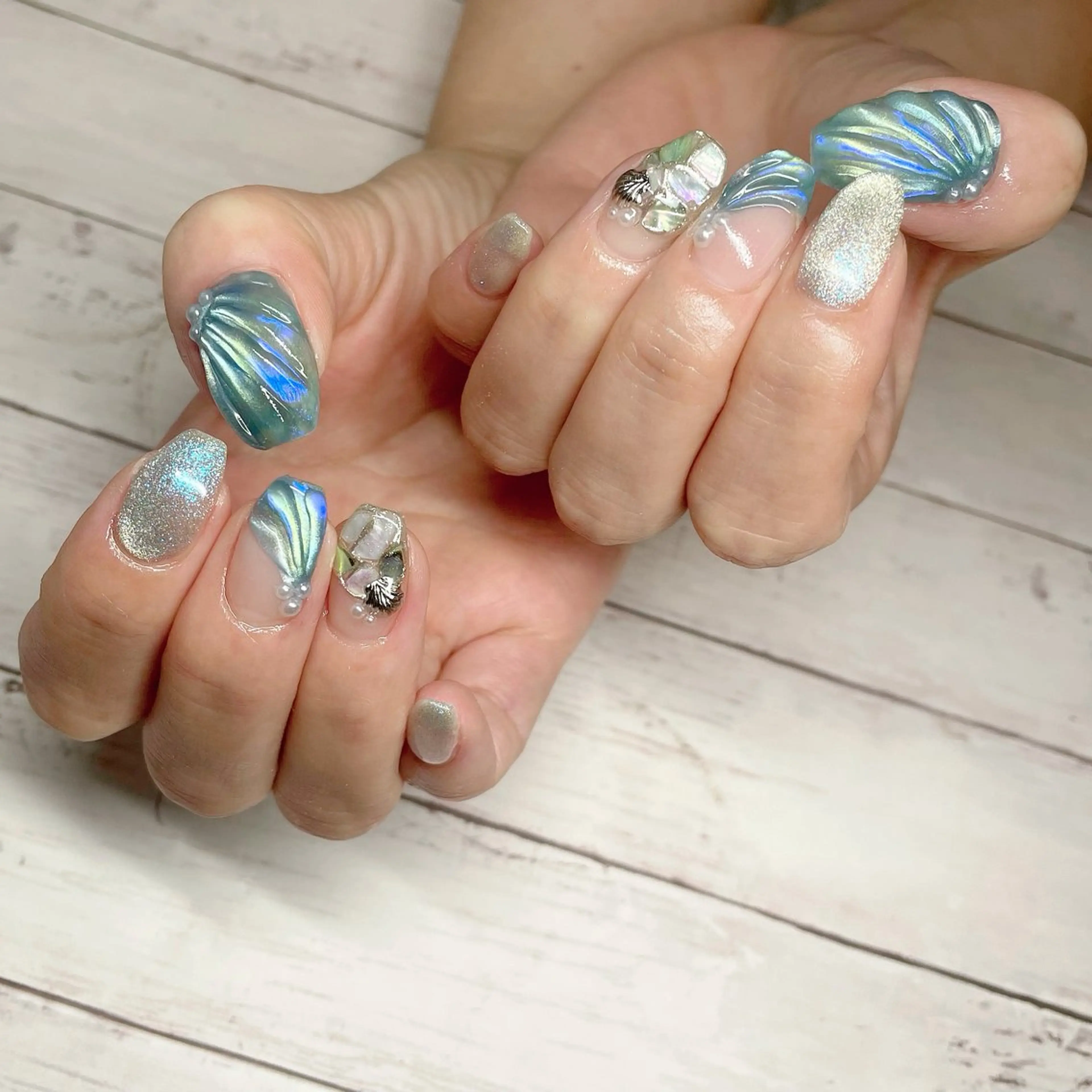 ネイル ハンドネイル y39nail toshiのネイルデザイン