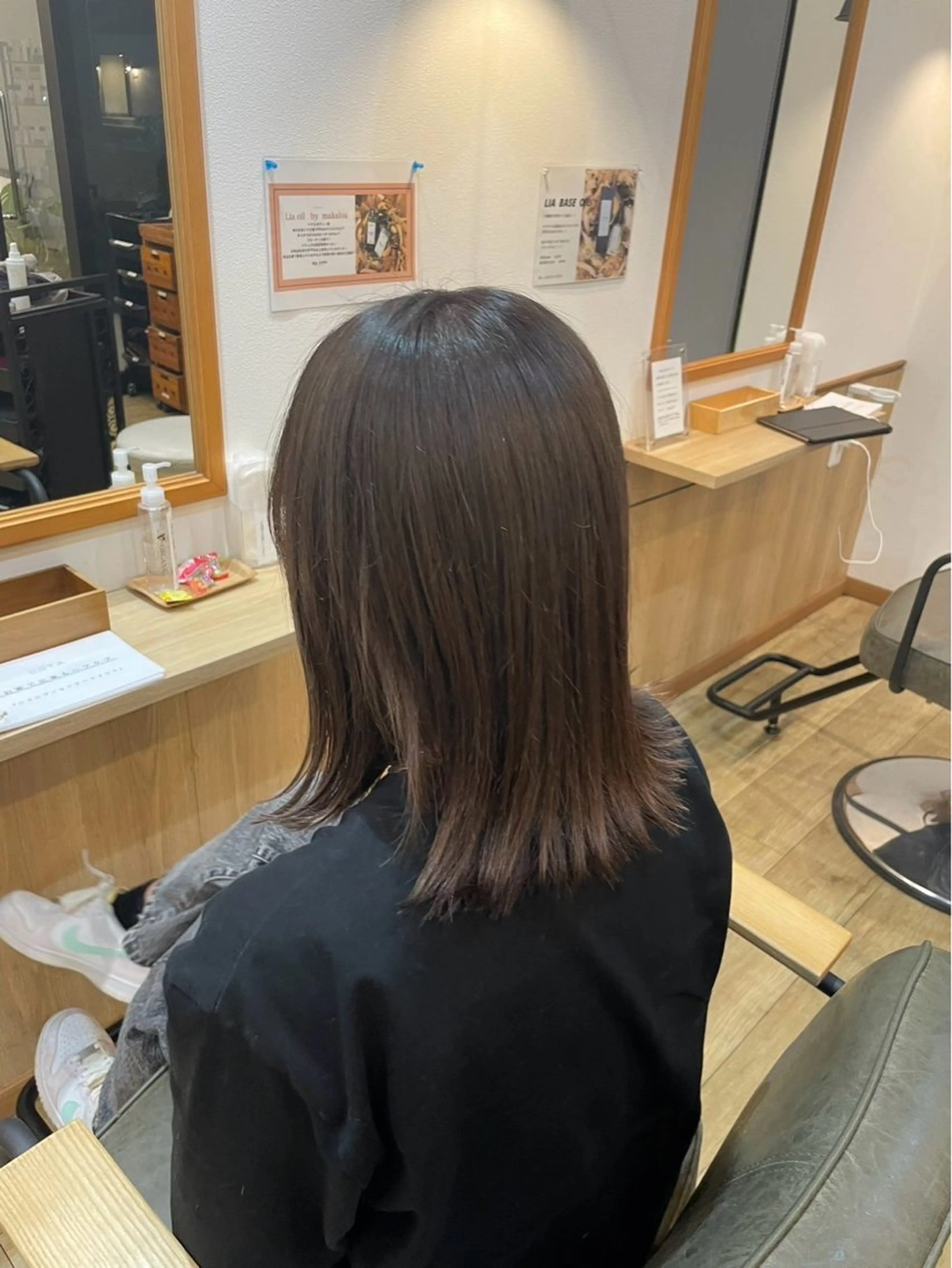 ミディアム ヘアカラー 脇阪 日菜のヘアスタイル