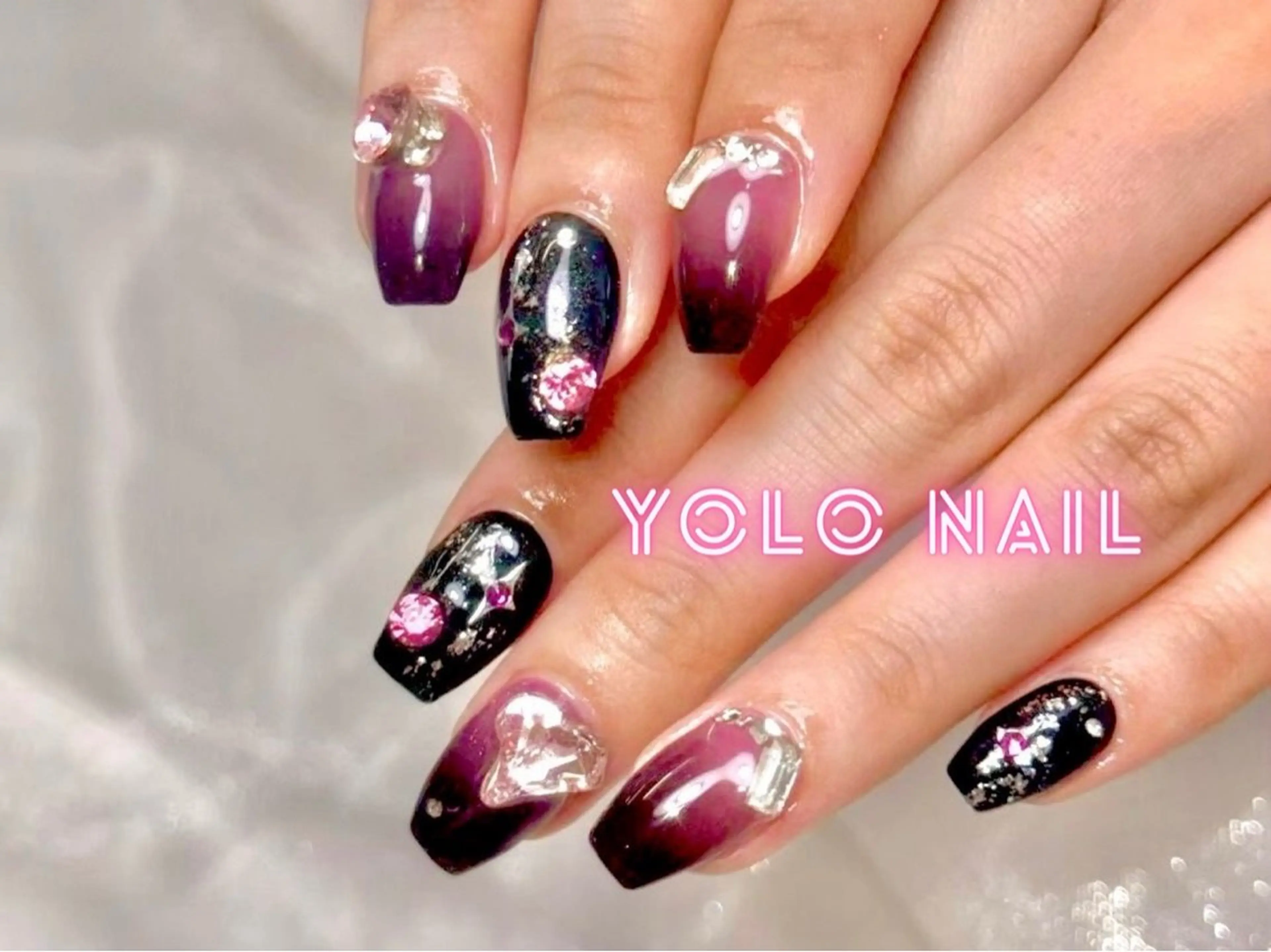 ネイル 持ち込み ハンドネイル YOLONAIL心斎橋店所属・田本 和音のネイルデザイン