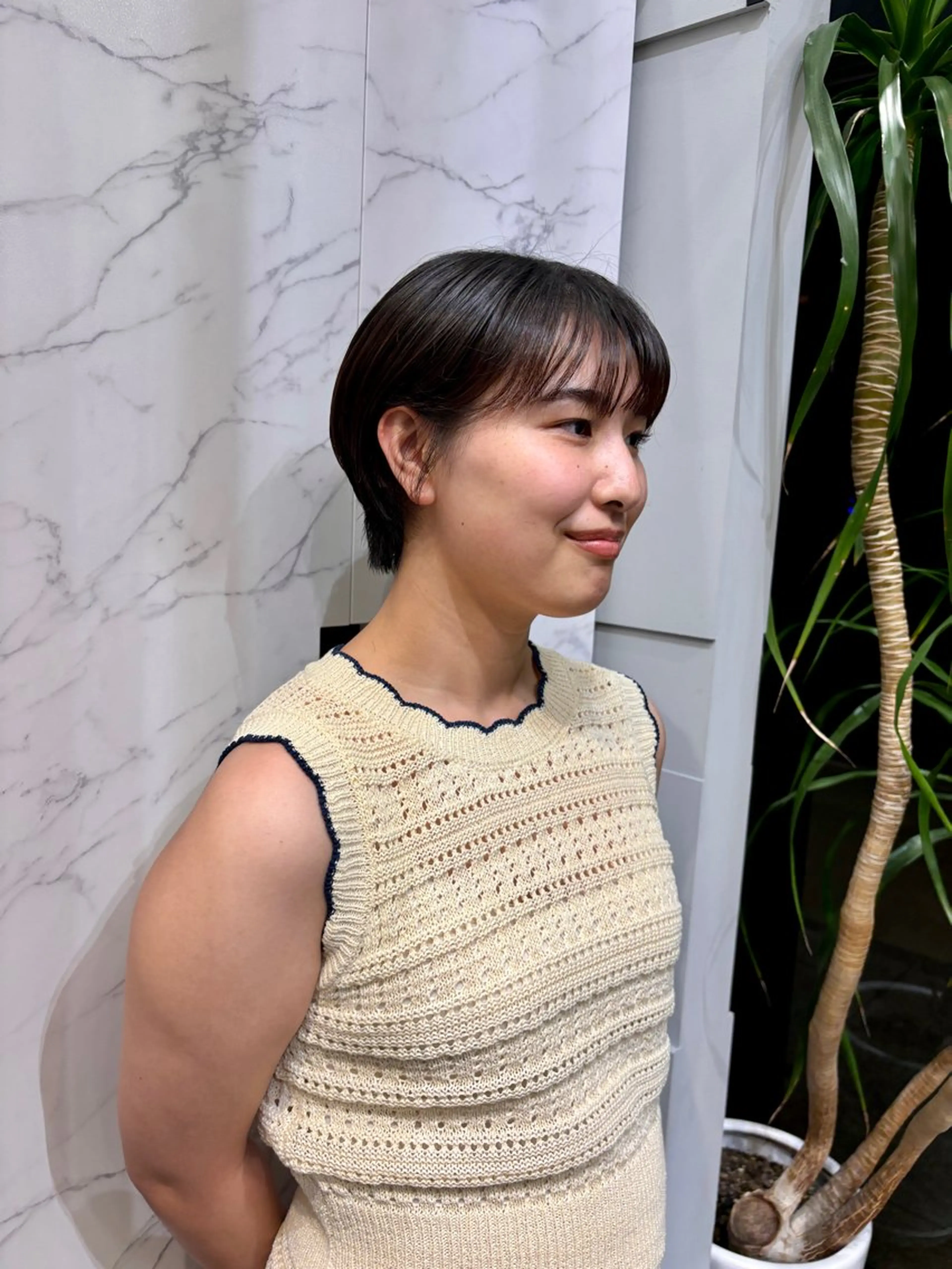 ショート miu /透明感カラーのヘアスタイル