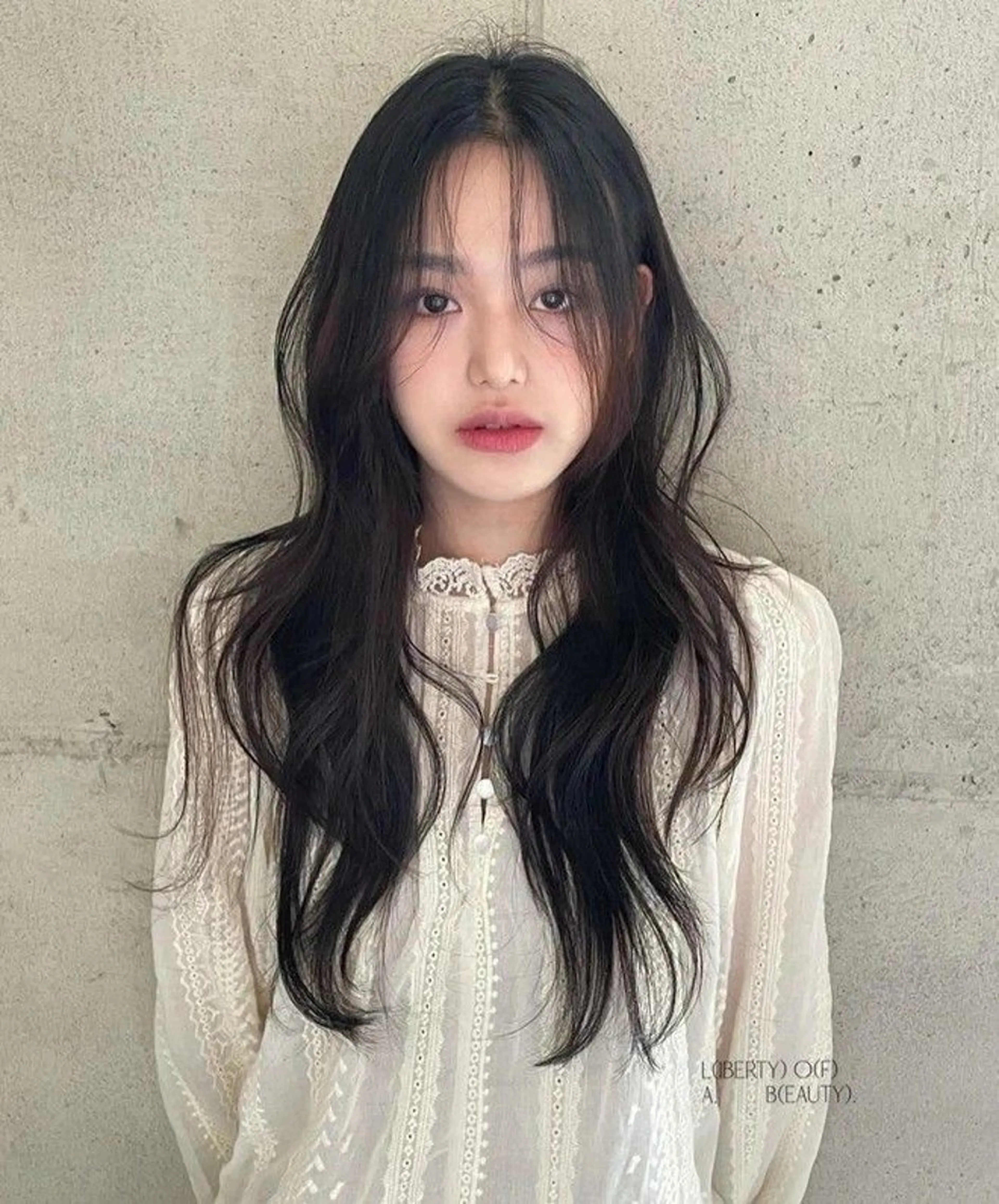 ロング ハッシュカット 韓国アンニュイ/ アミのヘアスタイル