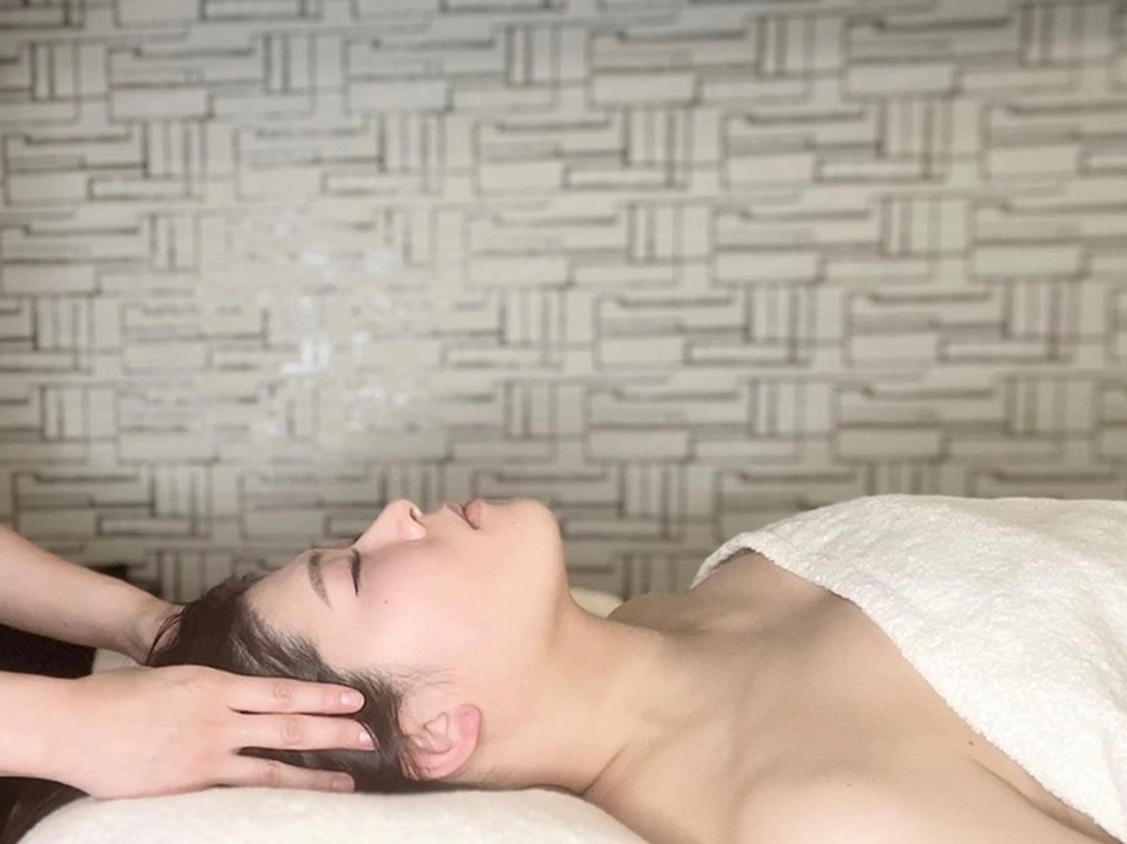 ❤️【全身アロマリンパマッサージ+小顔フェイシャル+ヘッドスパ】180分❤️の写真