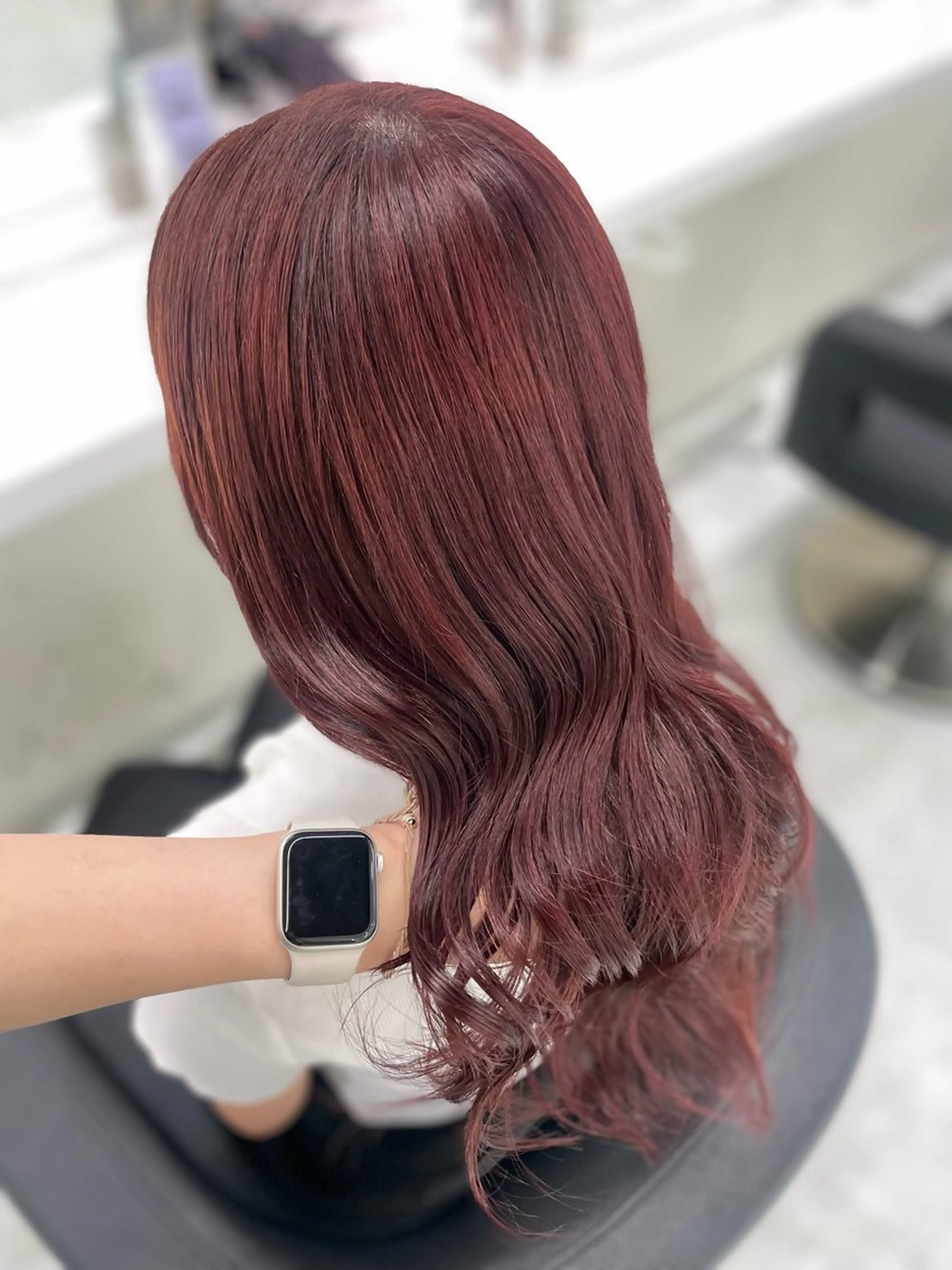 ロング カラー ハイトーン🤍ブロン ド🤍MISAKIのヘアスタイル