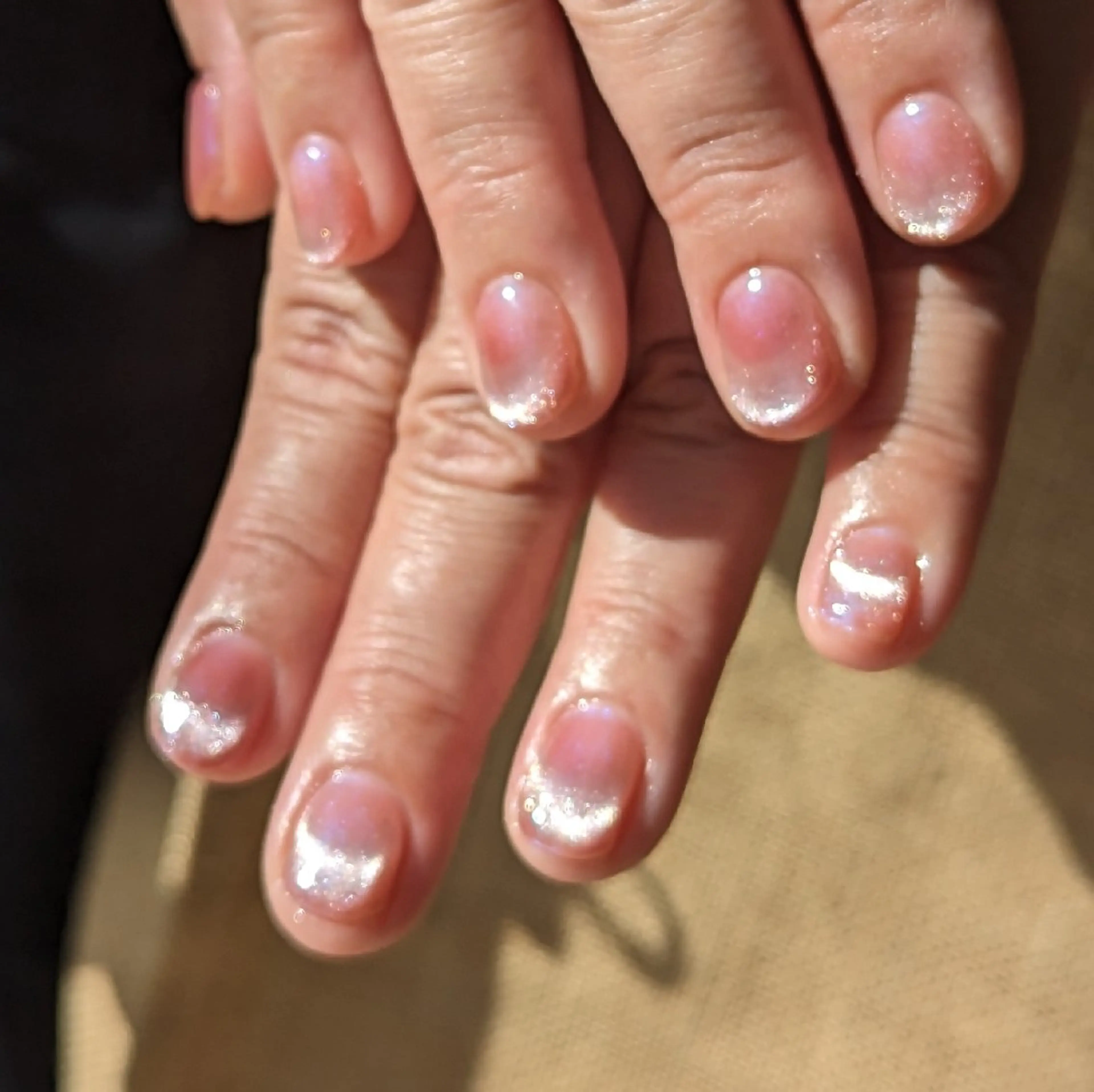 ネイル フレンチネイル ハンドネイル ナリタ・ マミのネイルデザイン