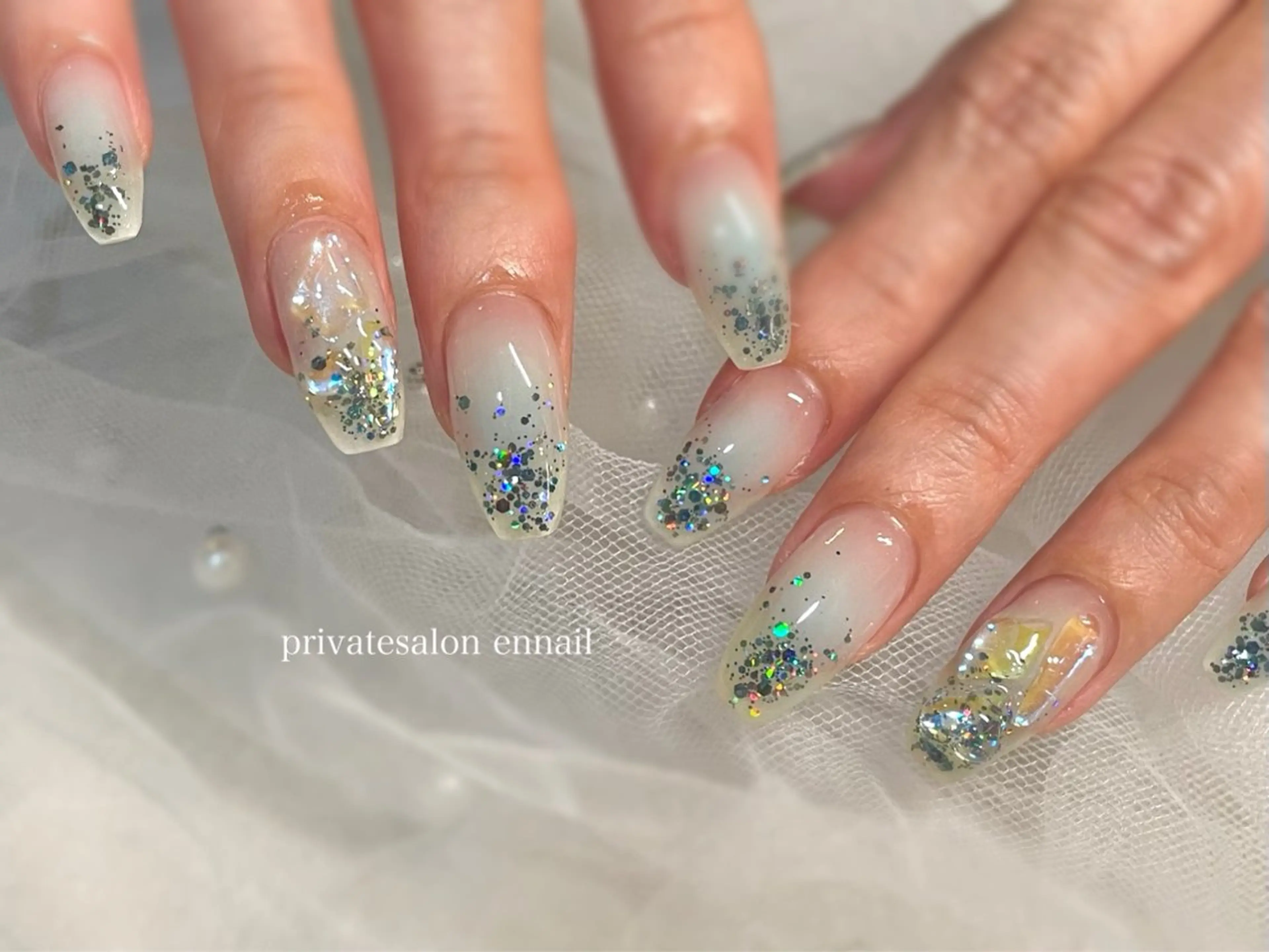 ネイル フラッシュネイル ジェルネイル キラキラネイル 韓国ネイル ロングネイル en nail  心斎橋のネイルデザイン