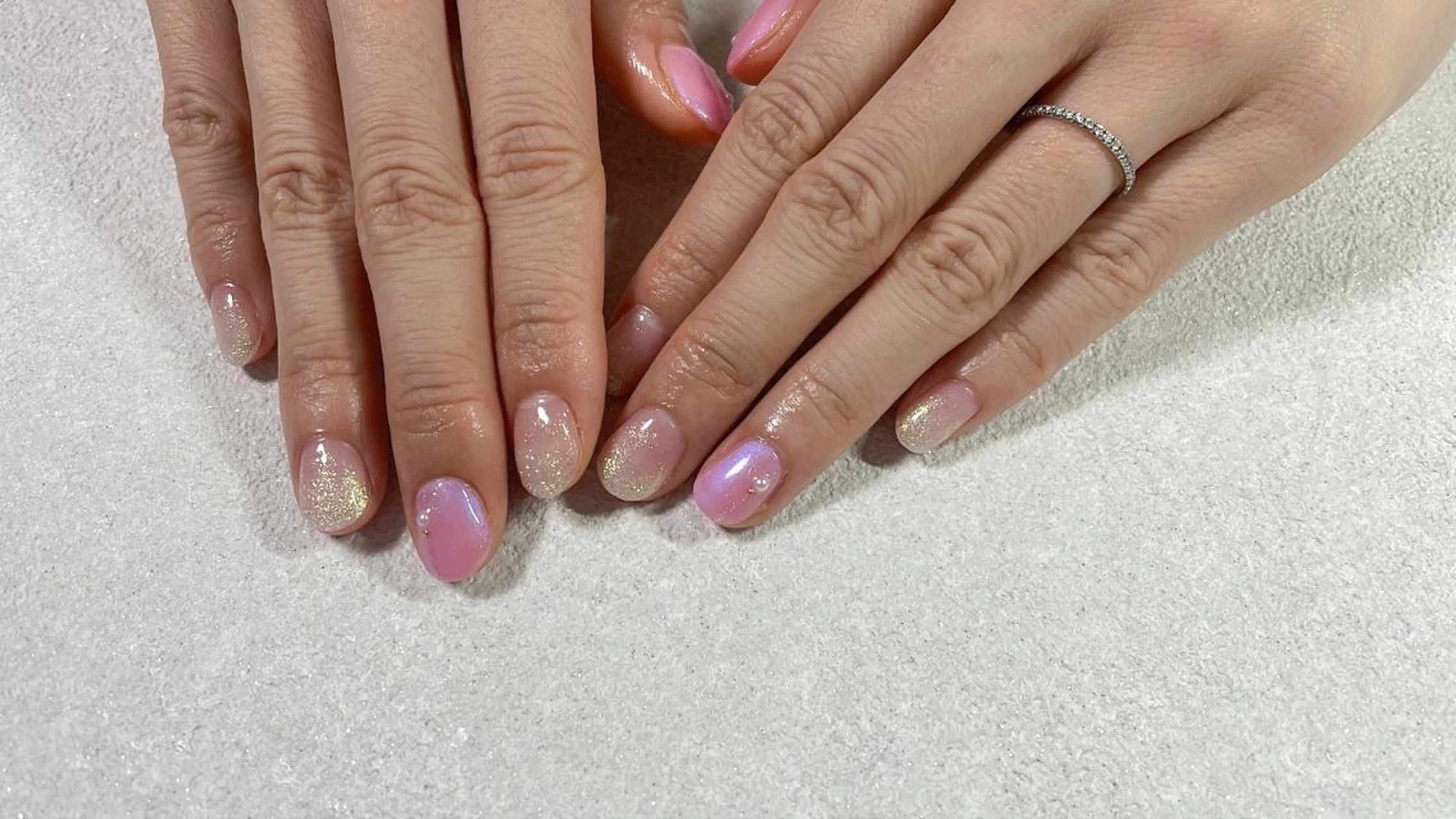 ネイル オーロラネイル フラワーネイル フットネイル フレンチネイル ジェルネイル kikinail 溝の口のネイルデザイン