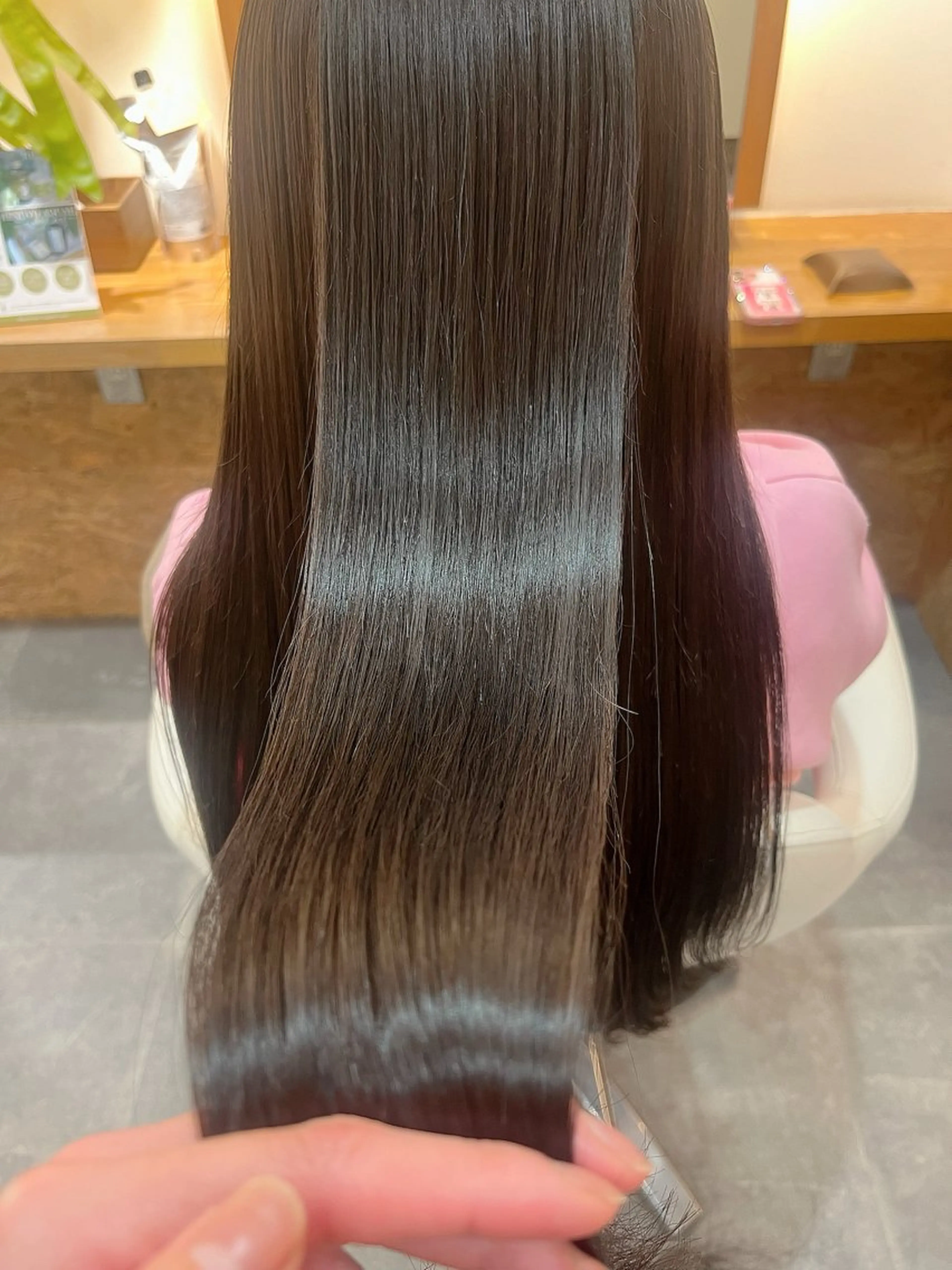 ロング トリートメント 佐藤 未来のヘアスタイル