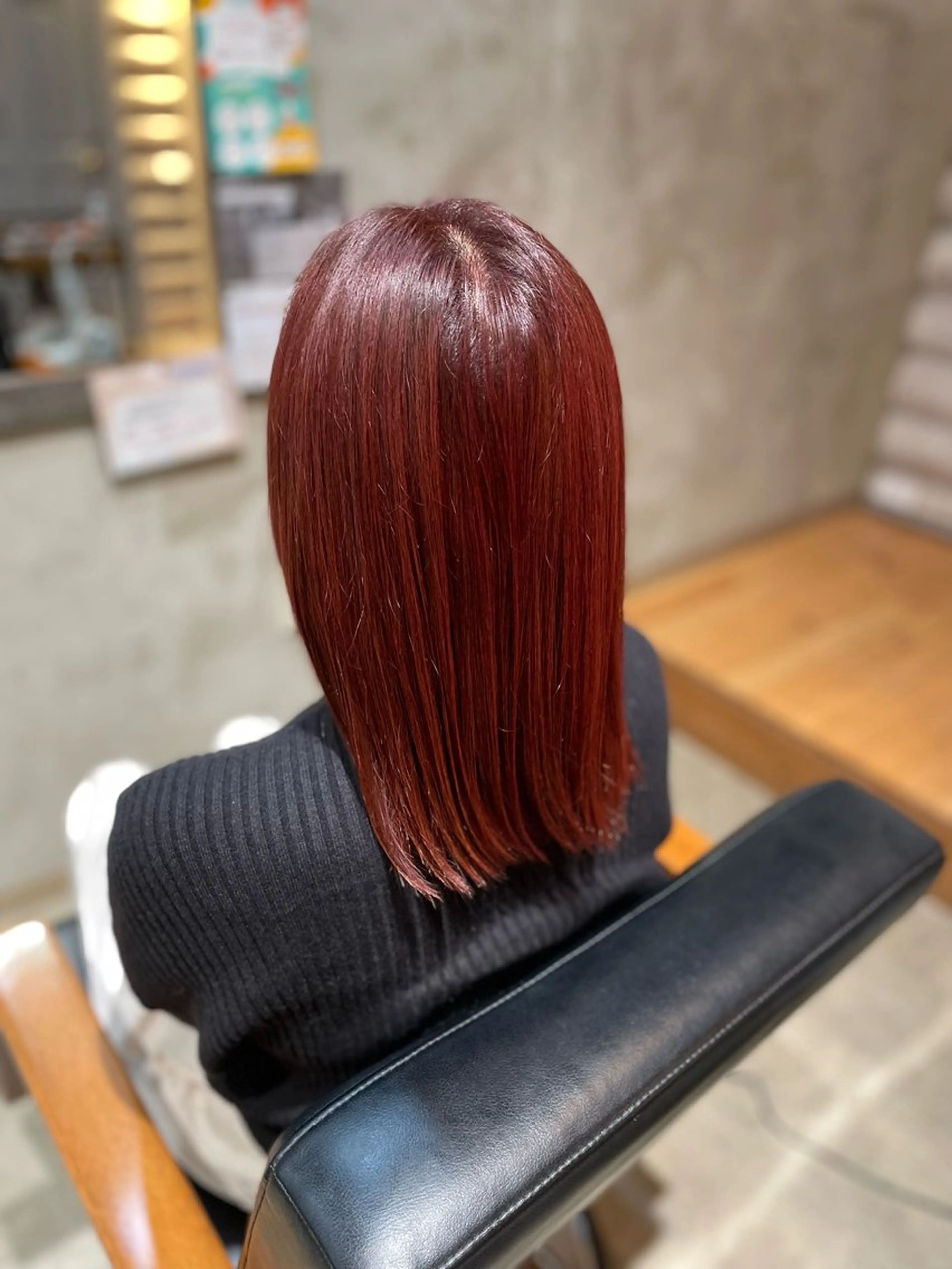 カラー レッドカラー 🐾及部 艶髪|艶 カラーショート|ボブのヘアスタイル