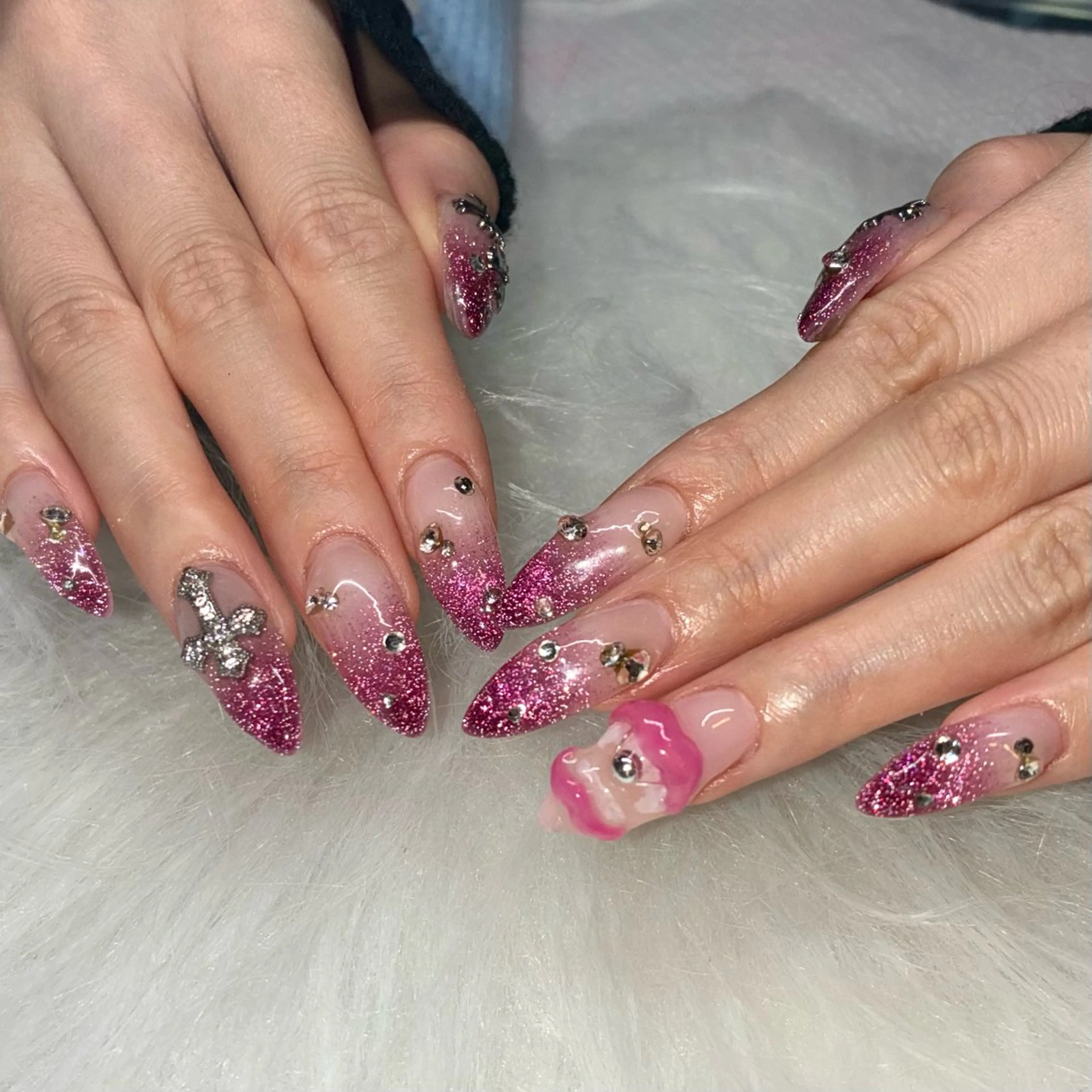 ネイル アートネイル フラッシュネイル フラッシュマグ ジェルネイル マグネットネイル ハンドネイル Nail ヌシん家 AKANEのネイルデザイン