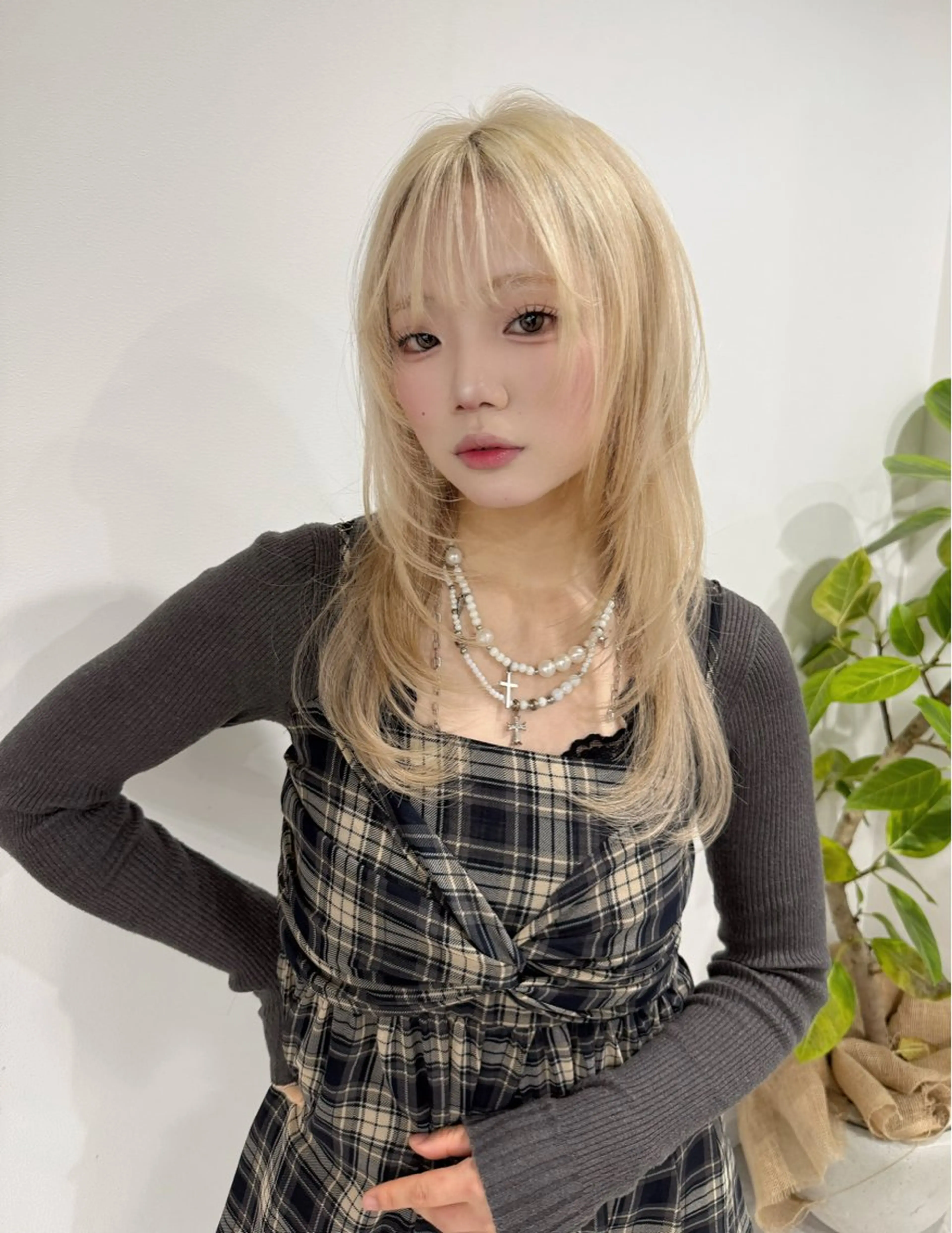 セミロング ヘアカラー COCO/ブリーチ エクステ/ハイトーンのヘアスタイル