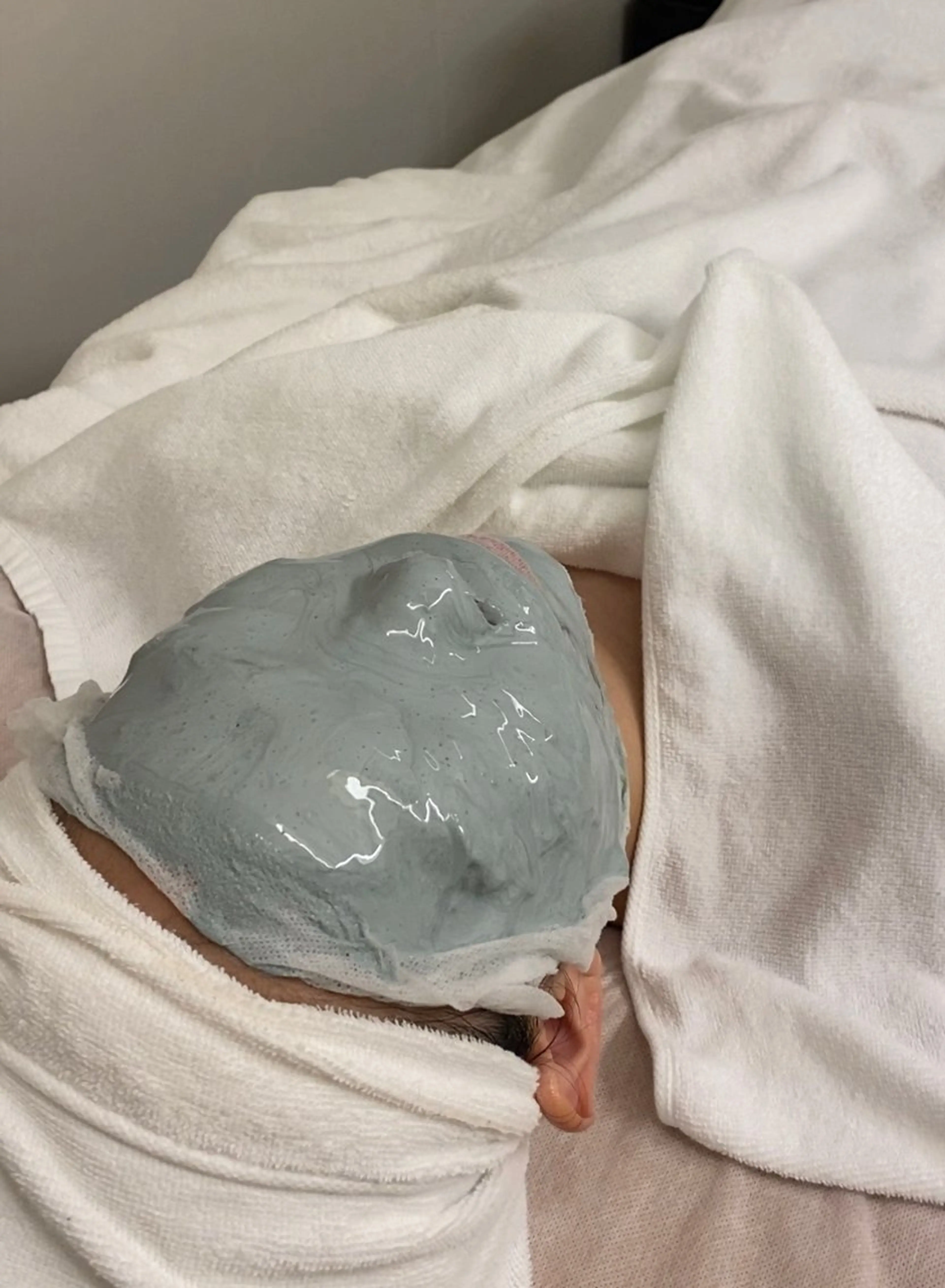 【肌改善におすすめ✨】ニキビ.乾燥.くすみ改善ベッドエステ(ミネラルたっぷり海藻パック)の写真