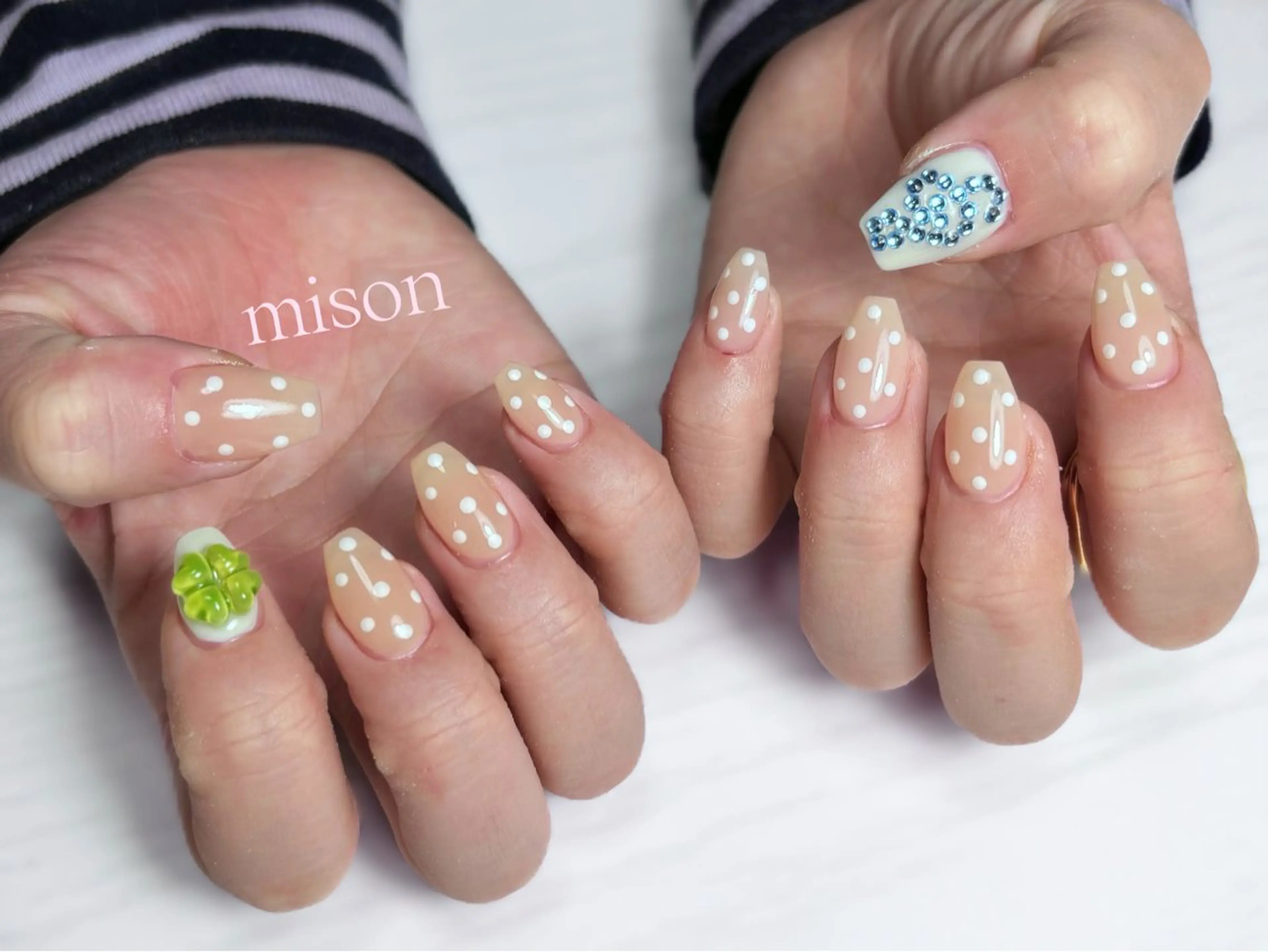 ネイル 持ち込み スカルプネイル mison所属・mison 安形友花のネイルデザイン