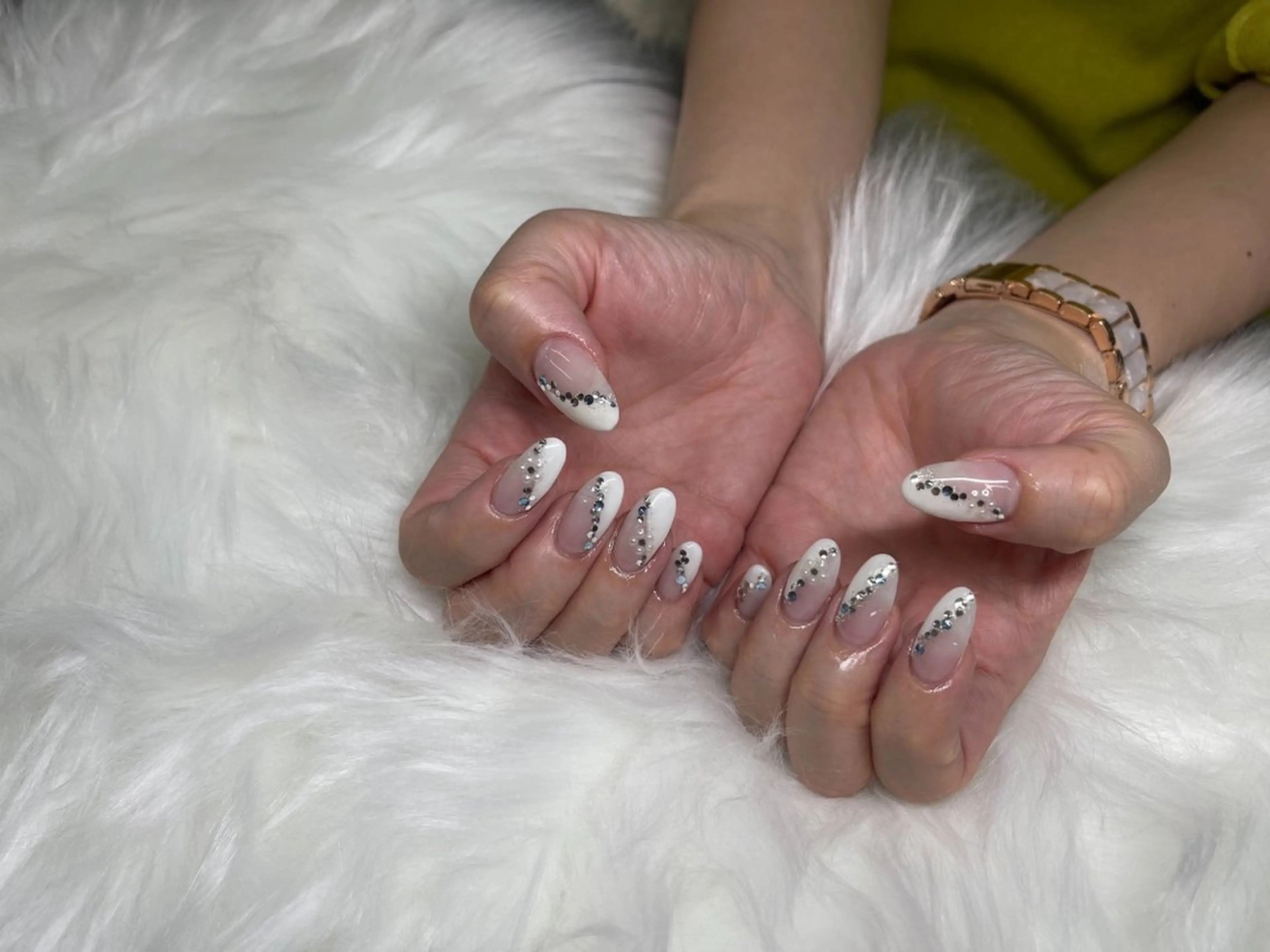 ネイル PEEKABOO京橋 EYE&NAILのマツエク・マツパデザイン