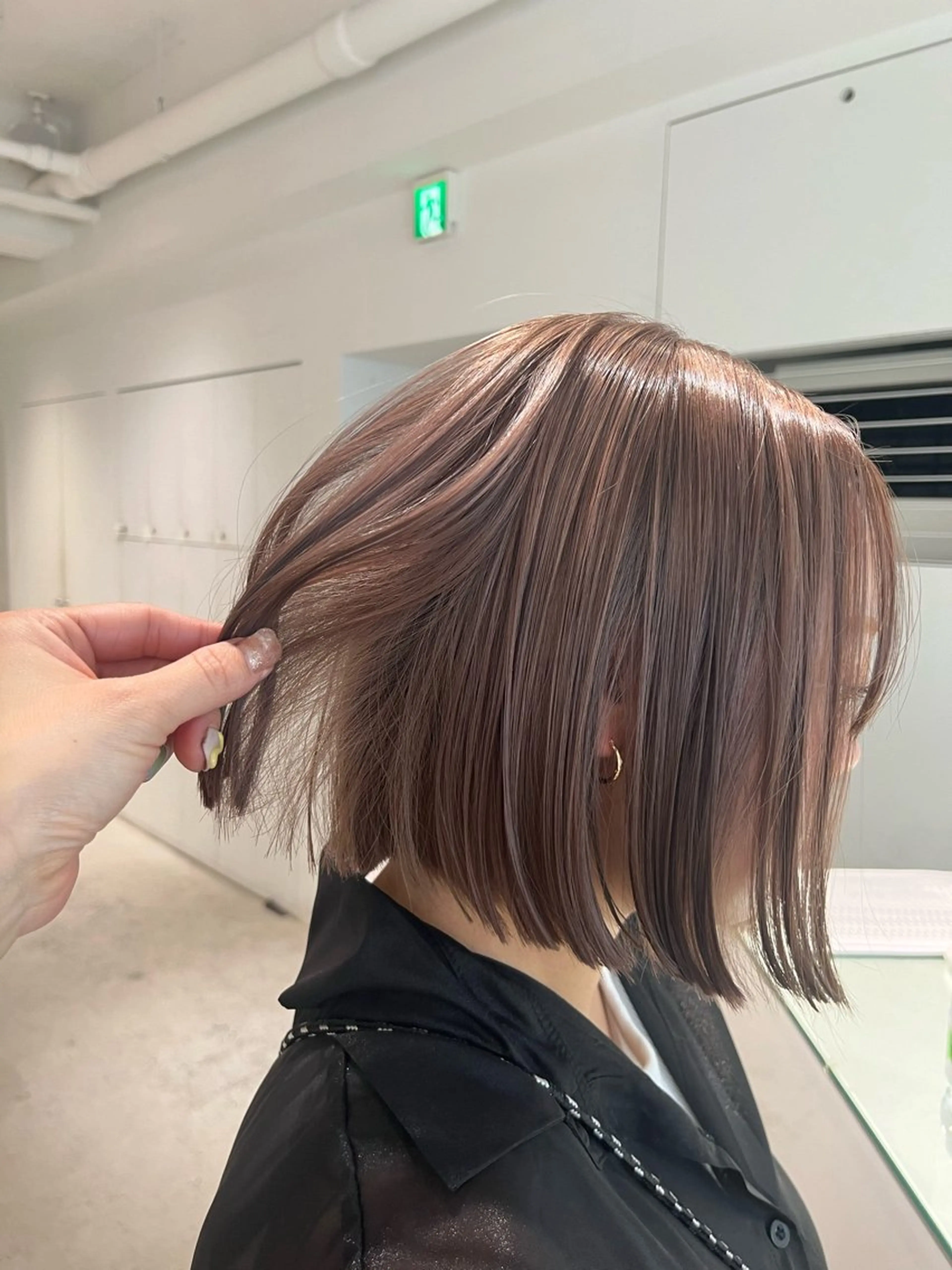 ミディアム カラー 💇‍♀️loely 小島のヘアスタイル