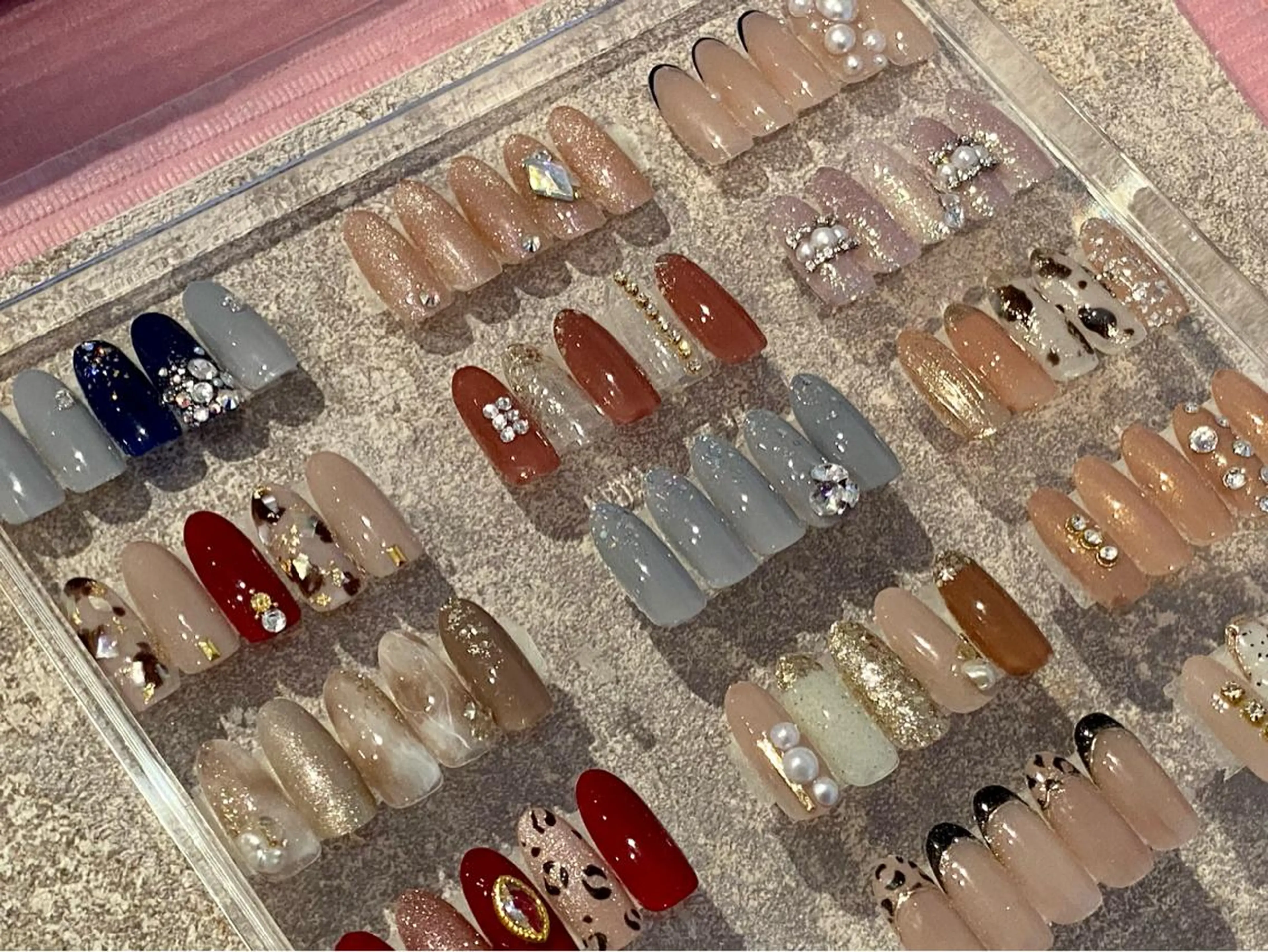 ネイル Lino+ ネイル&よもぎ蒸しのネイルデザイン