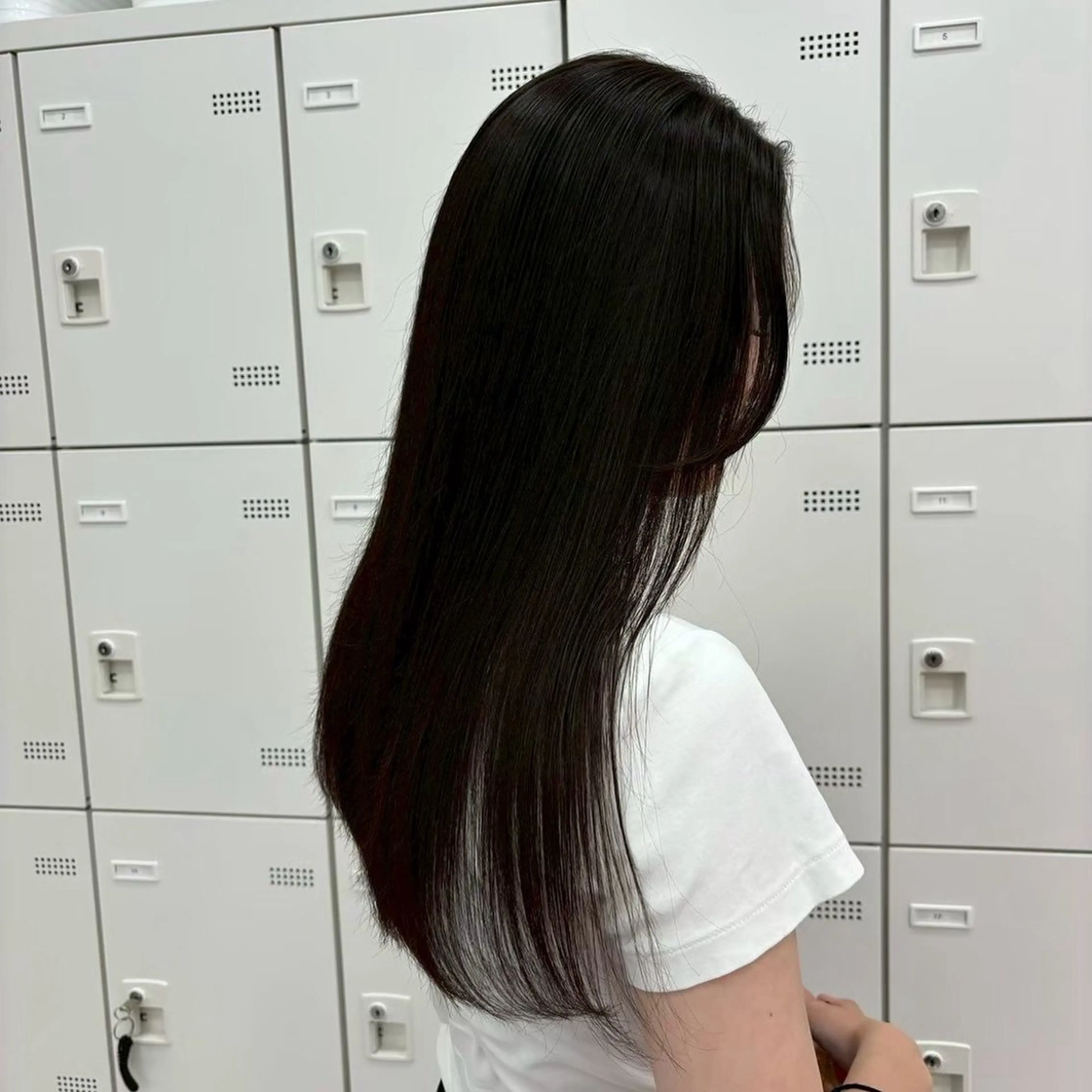 【💍モデル様限定💍】レディースカット➕縮毛矯正⚠️日・月・火限定⚠️の写真