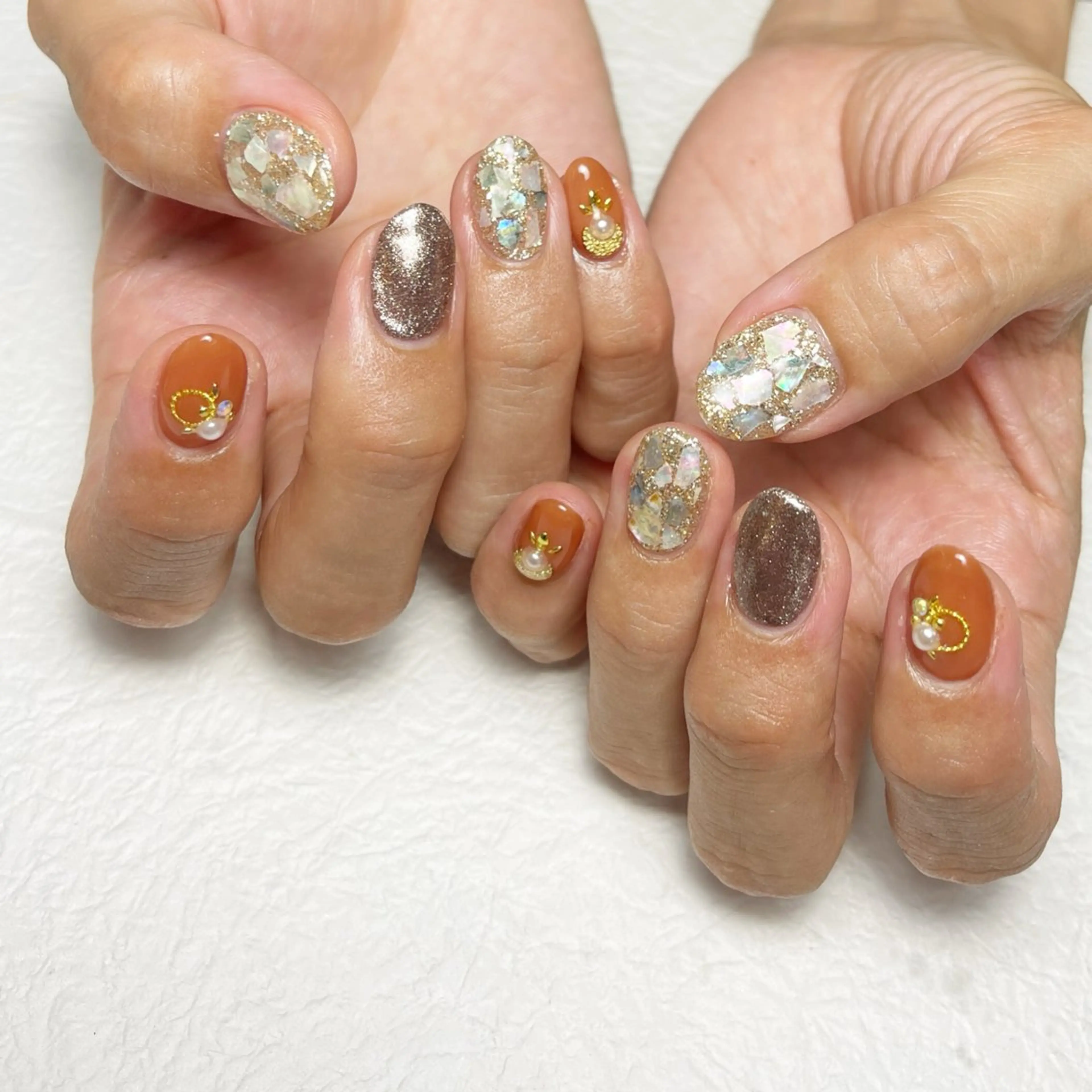 ネイル アートネイル フットネイル ジェルネイル キラキラネイル 韓国ネイル ハンドネイル Y nail なんば堀江店のネイルデザイン