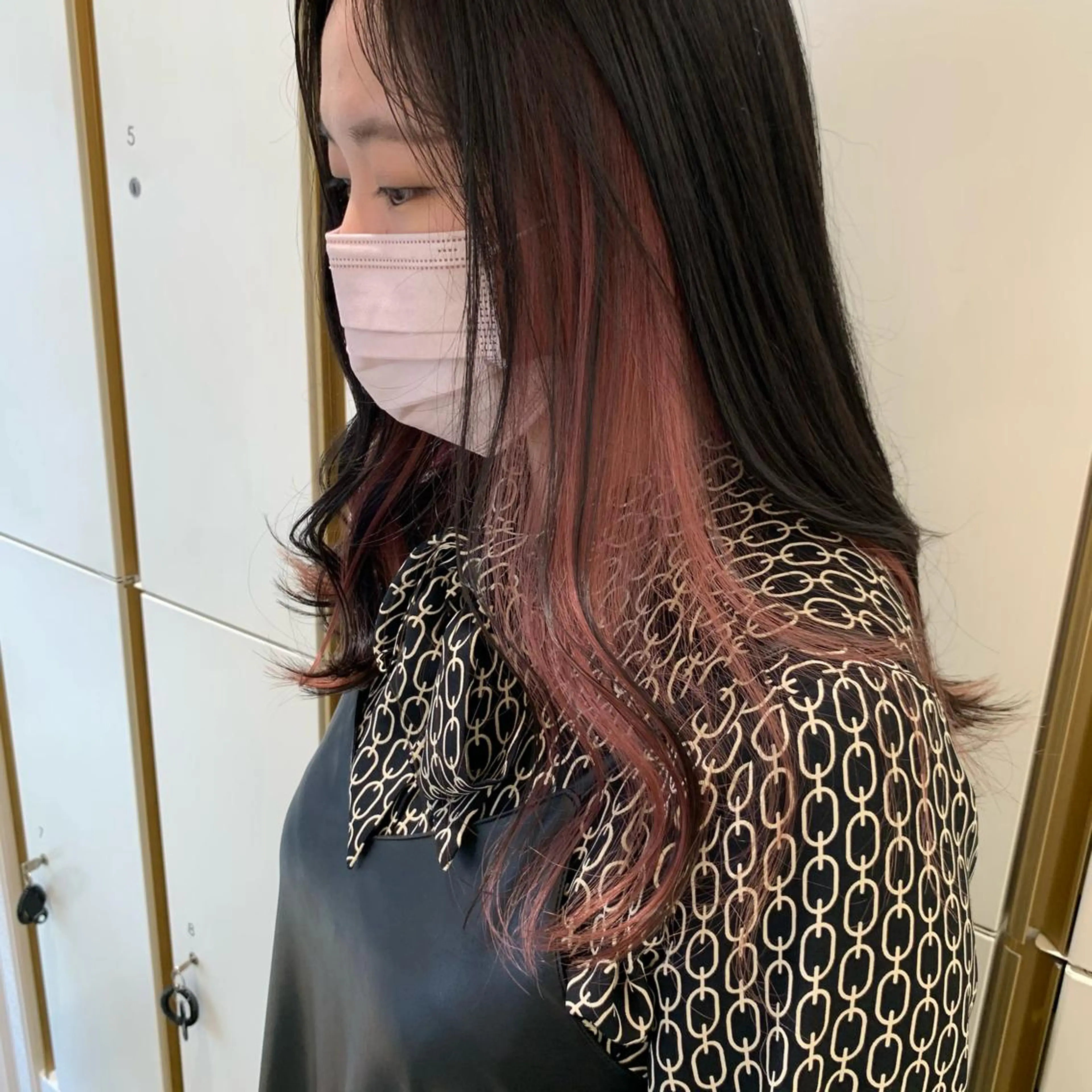ロング カラー ピンクカラー ヘアカラー ウスイ ハルカのヘアスタイル