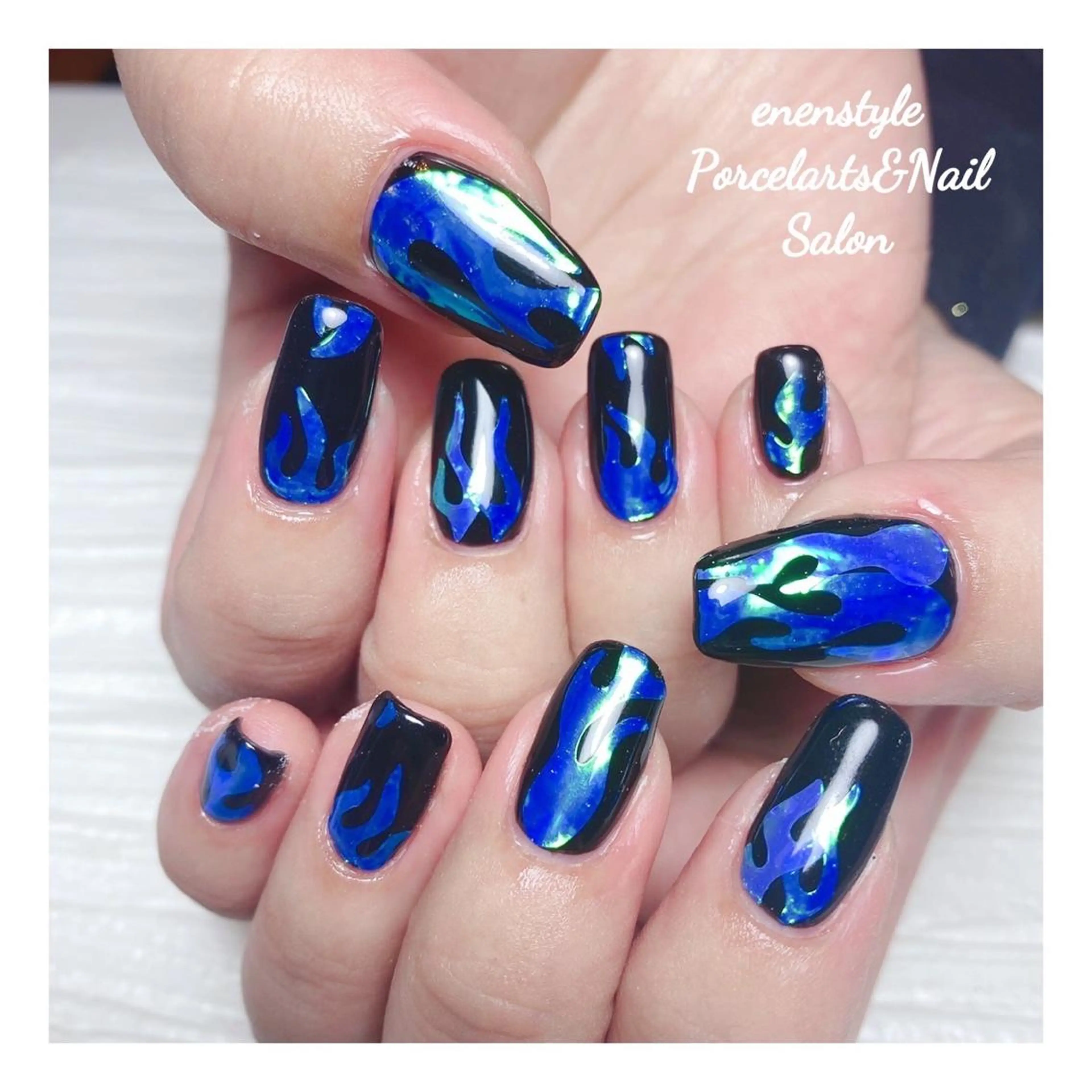 ミディアム ネイル 👑enen style👑のネイルデザイン