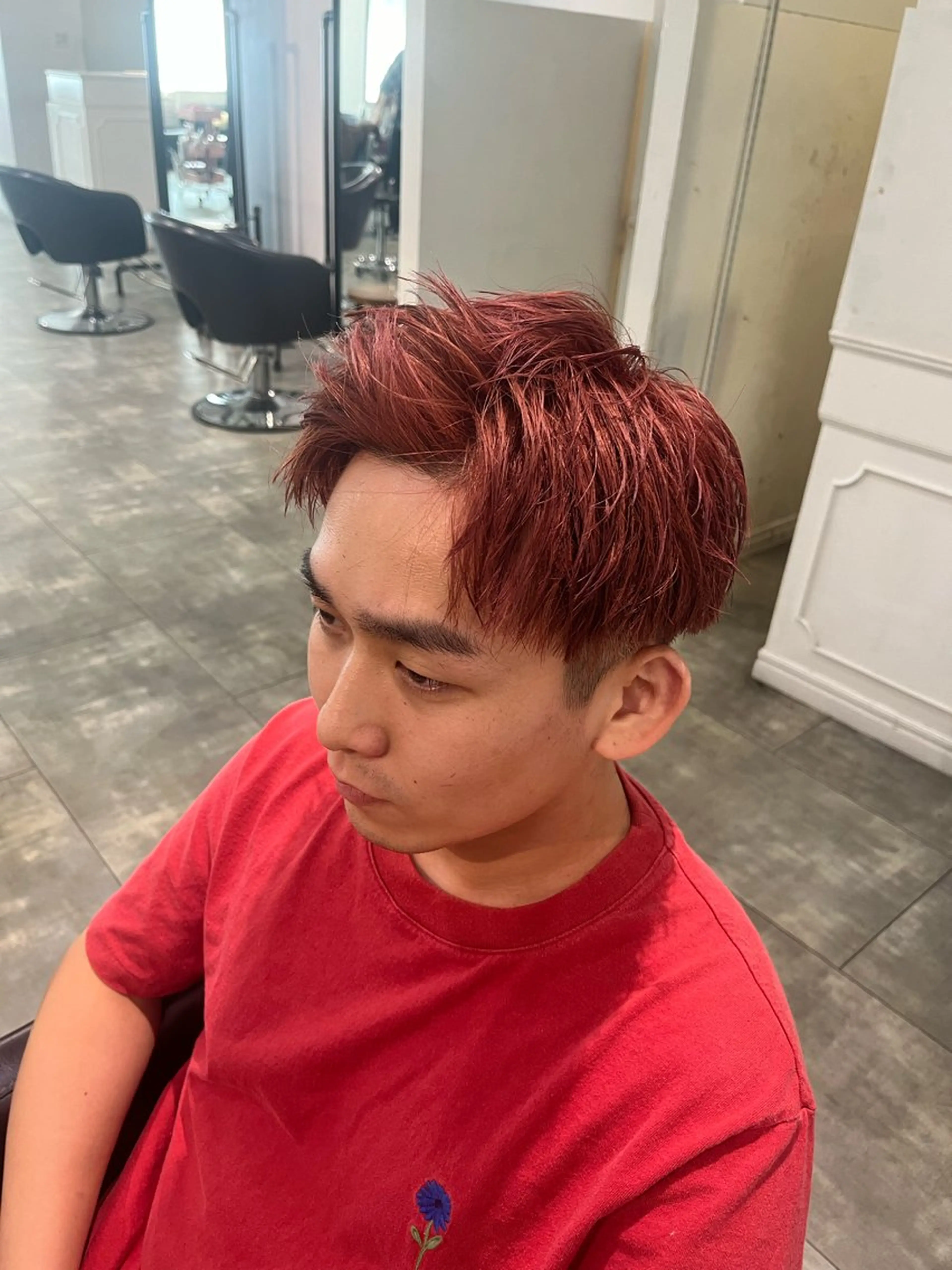 メンズ カット トリートメント 🌈カラー特化 ハイトーンけいと🌈のヘアスタイル