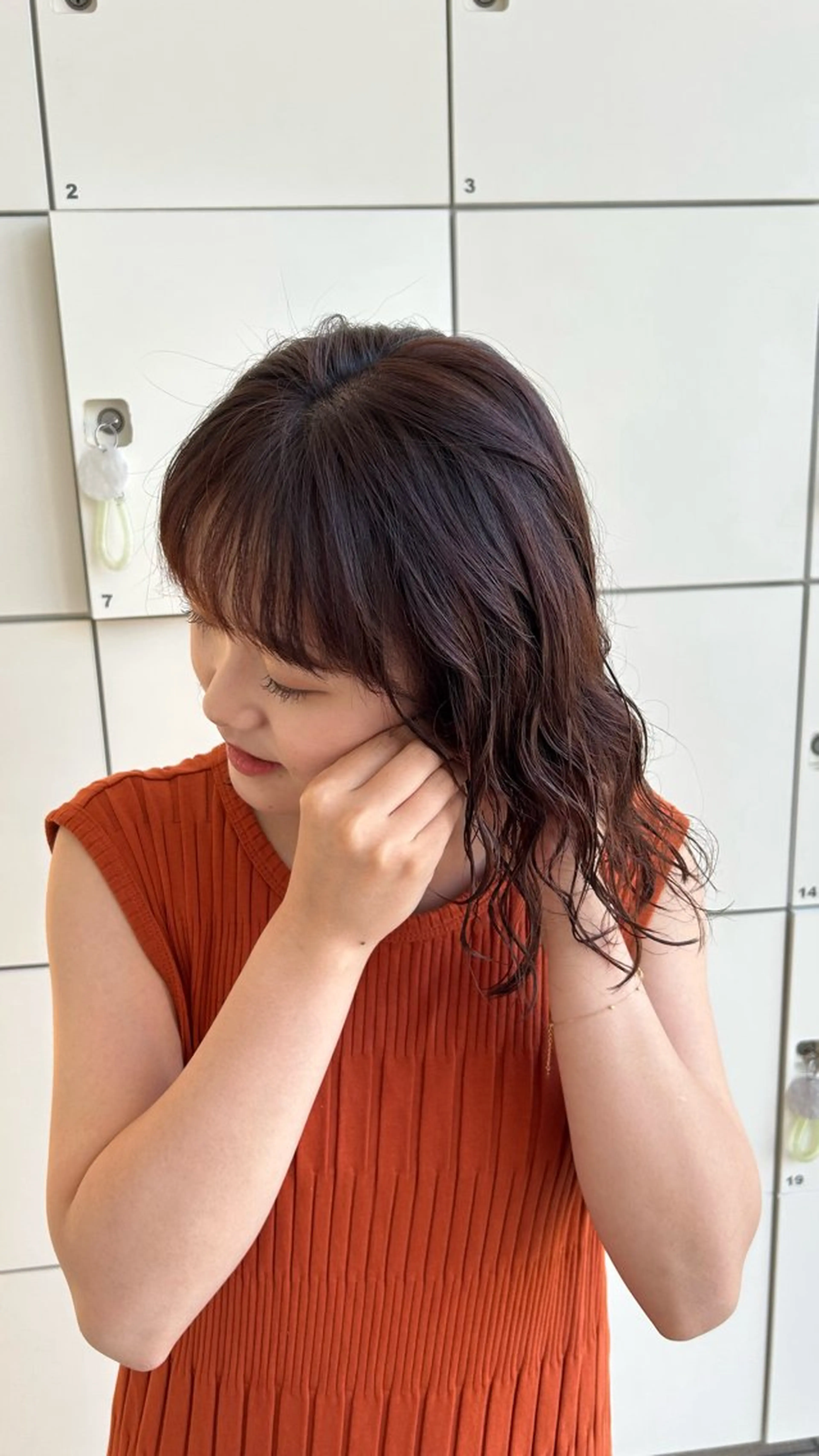 ミディアム ヘアカラー 村松 麻菜のヘアスタイル