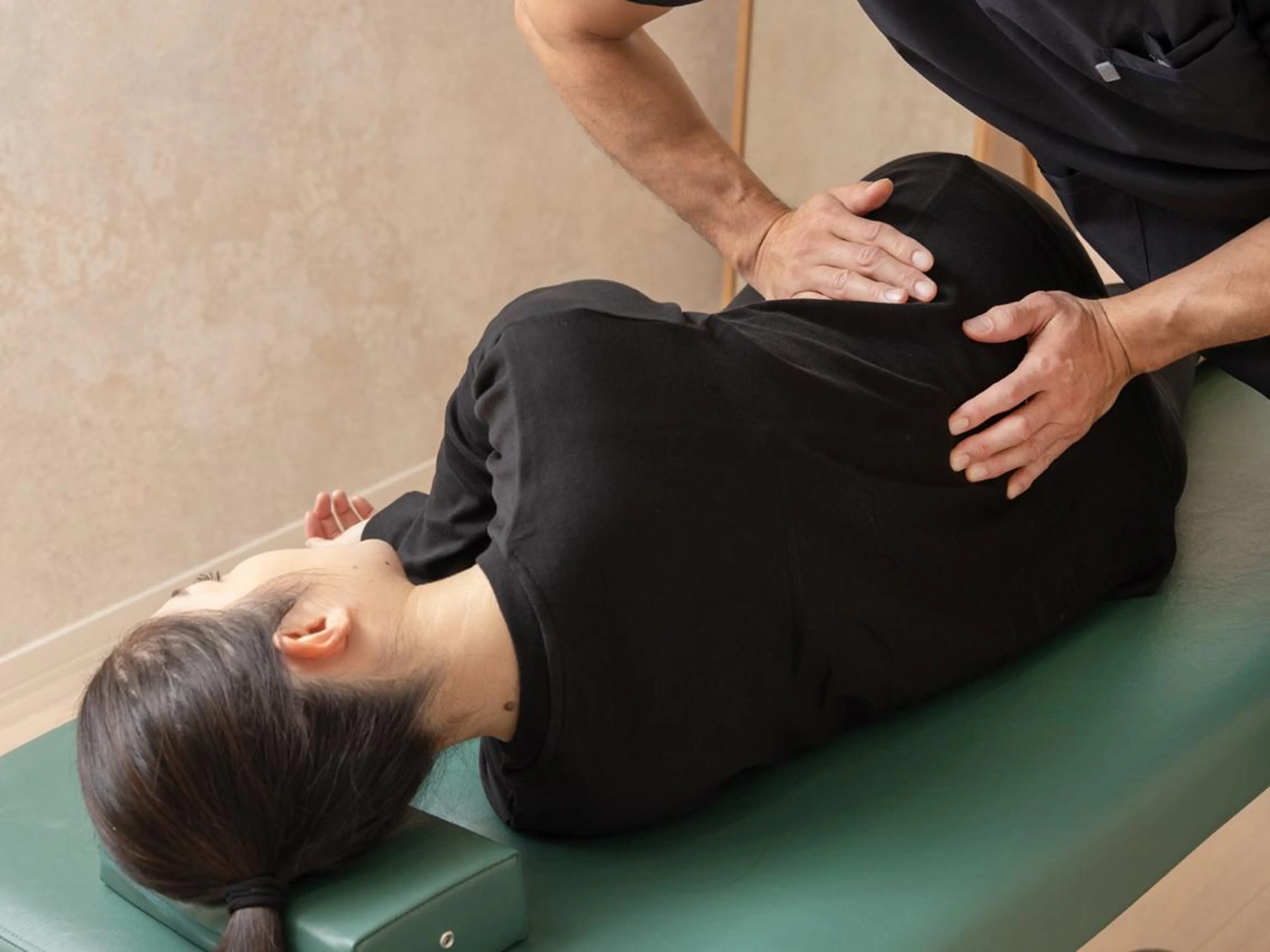 【トータルビューティー☆】小顔矯正＋全身プロポーション120分 \20,400 ⇒ ¥9,000の写真