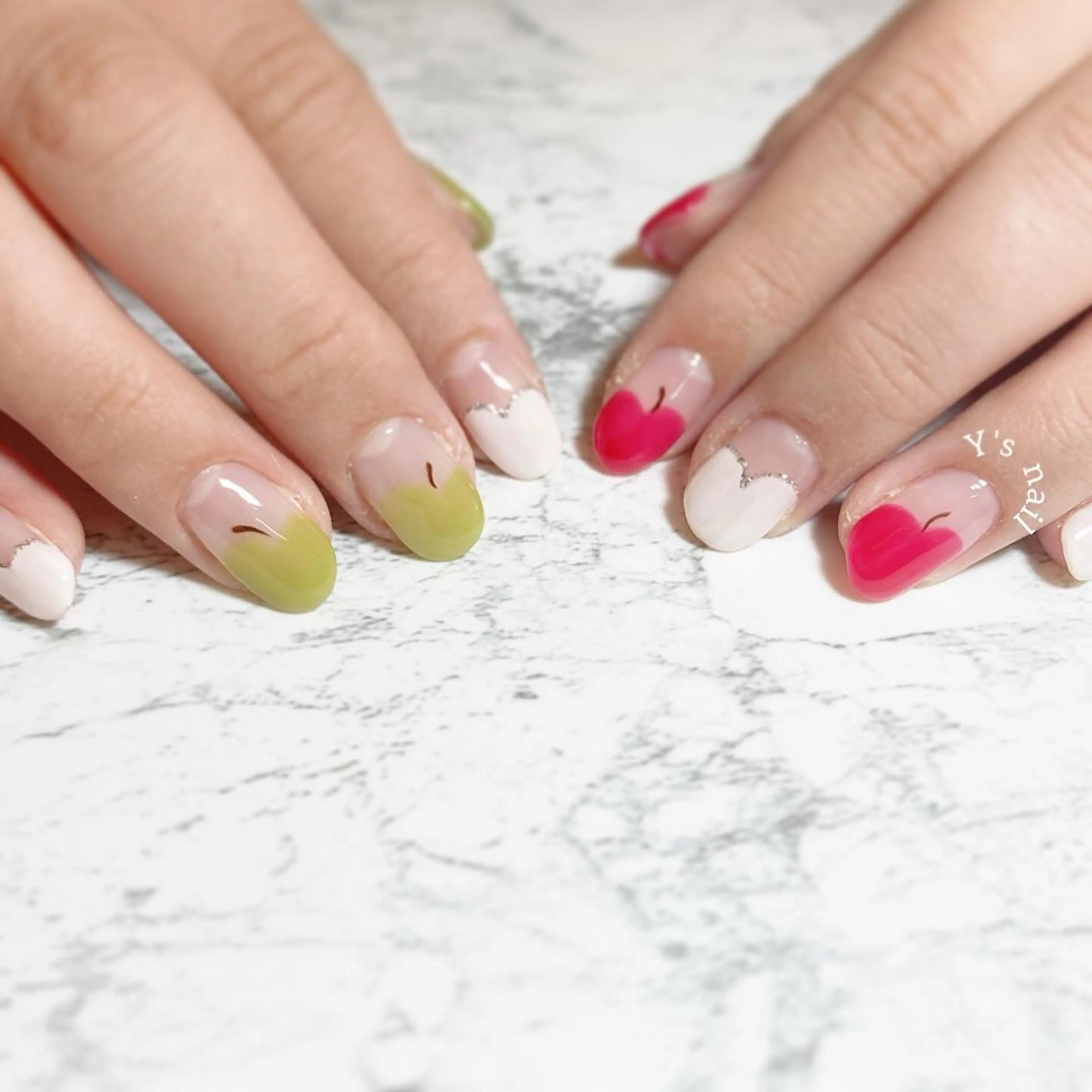 ネイル 手書きが得意🖌️ Y’s  nailのネイルデザイン