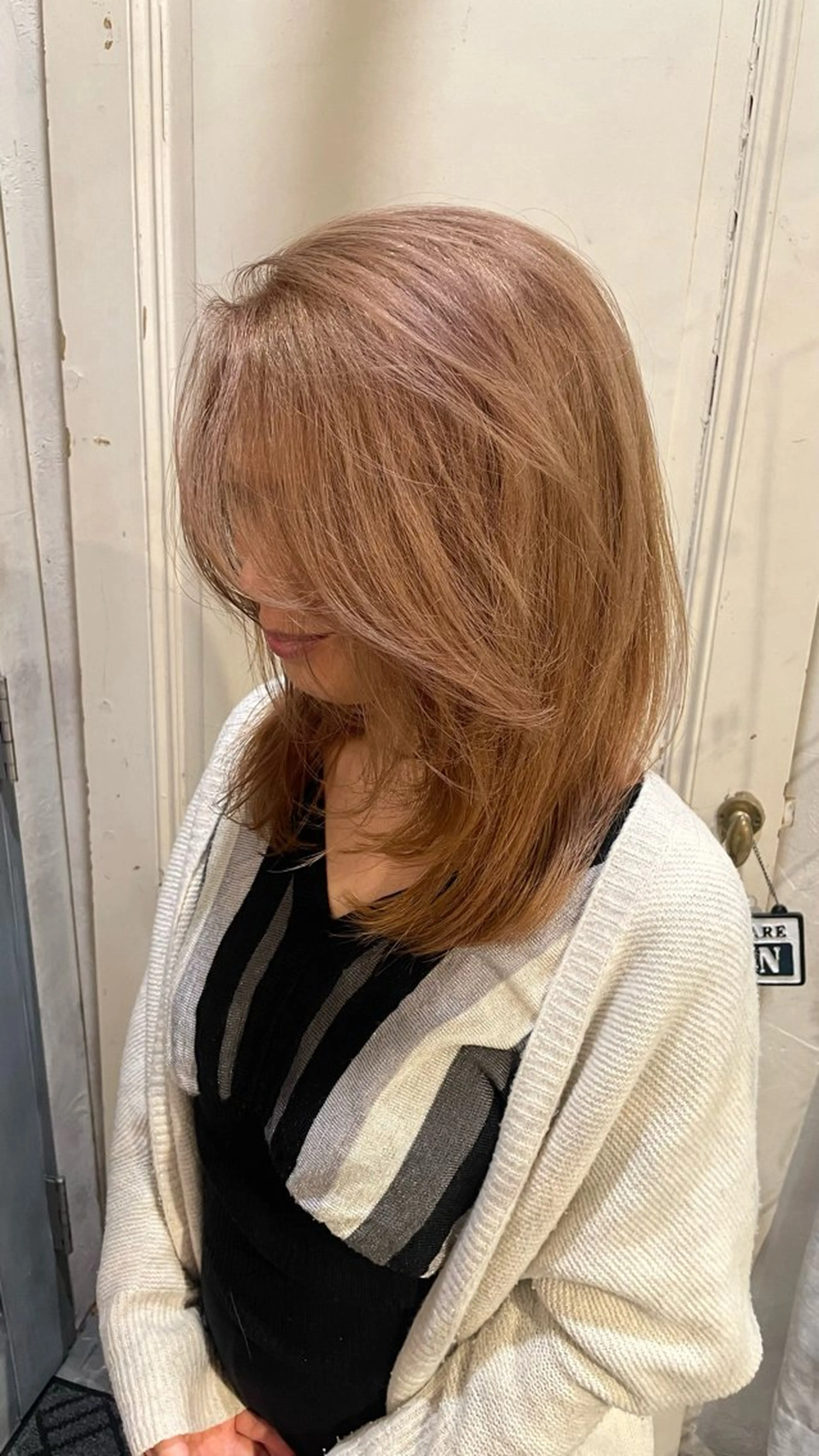 ミディアム カラー { door } Kawasakiのヘアスタイル