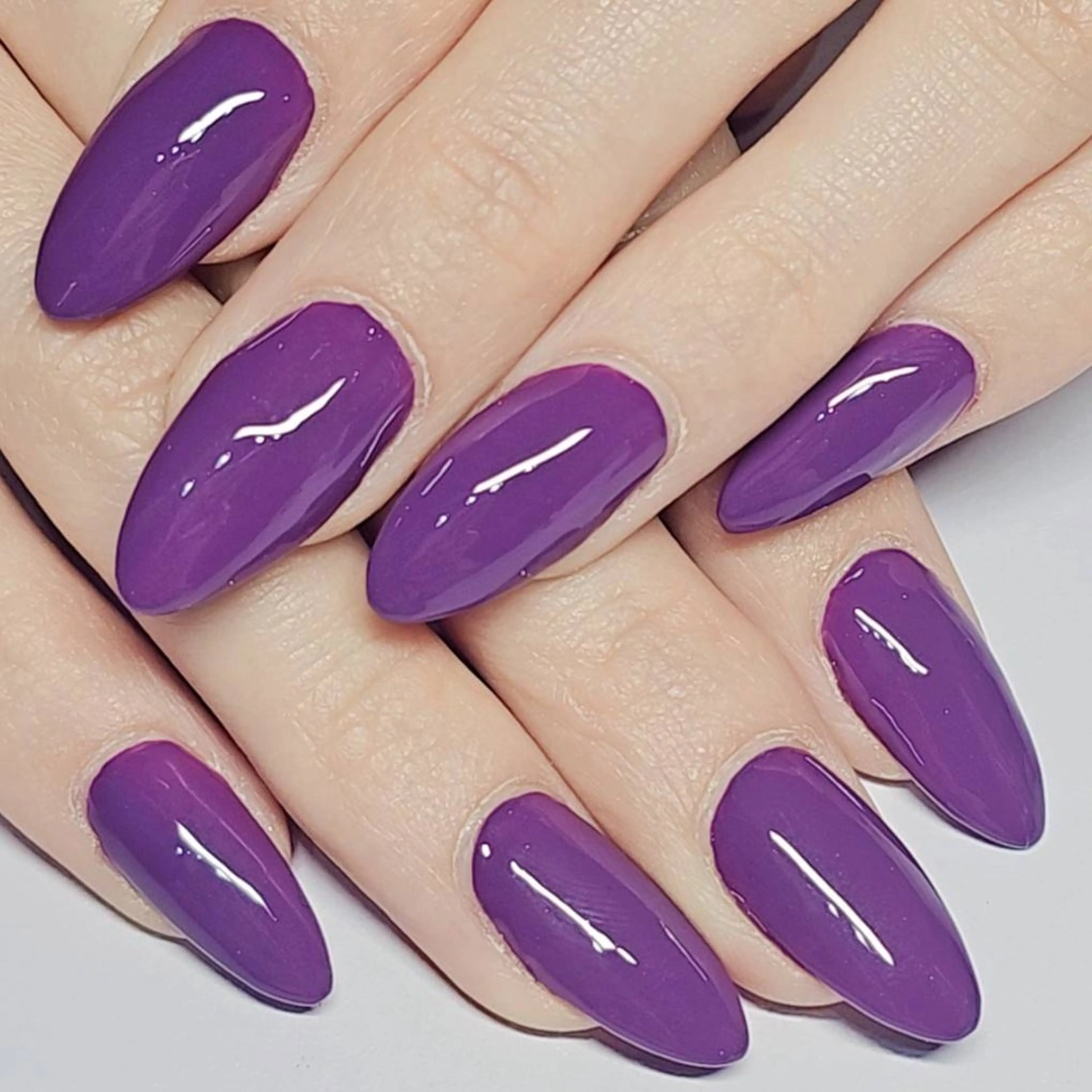 ネイル ワンカラーネイル パープル ハンドネイル よしだ ひろきのネイルデザイン