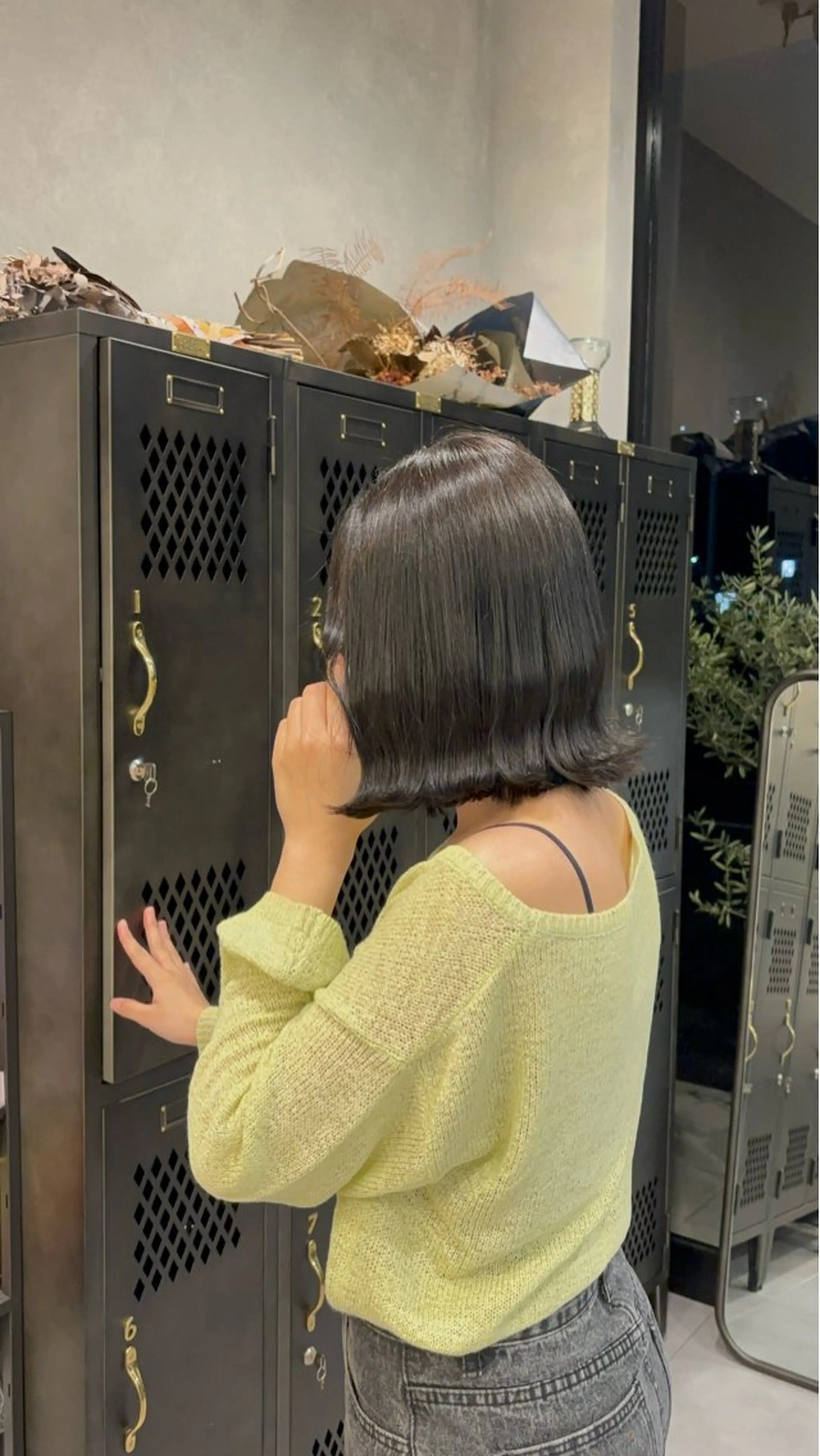 ショート カラー 水野 志保のヘアスタイル