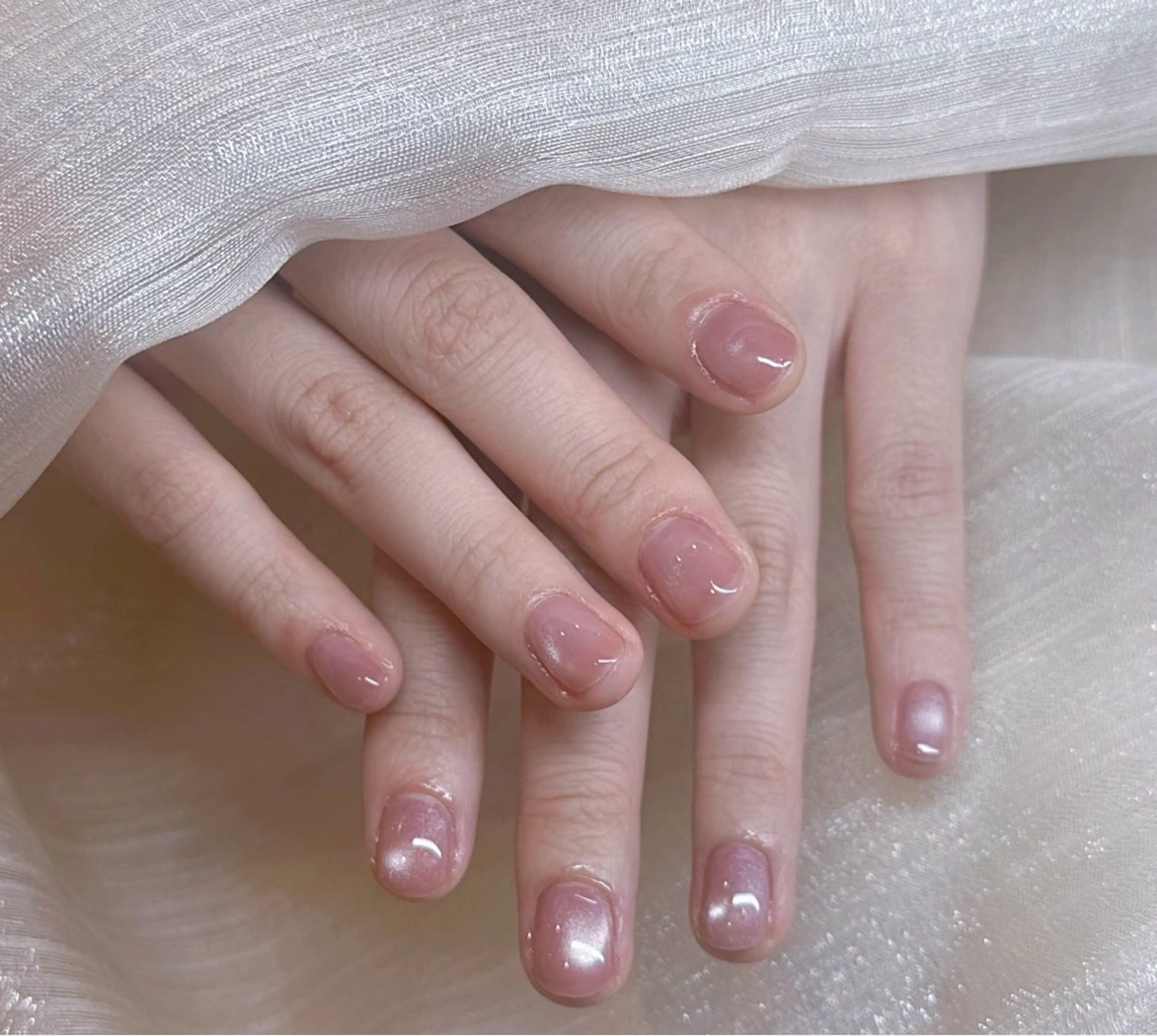 ネイル アートネイル 韓国ネイル 水色 ロングネイル マグネットネイル ハンドネイル ハンドケア NailDemure 【銀座店】のネイルデザイン