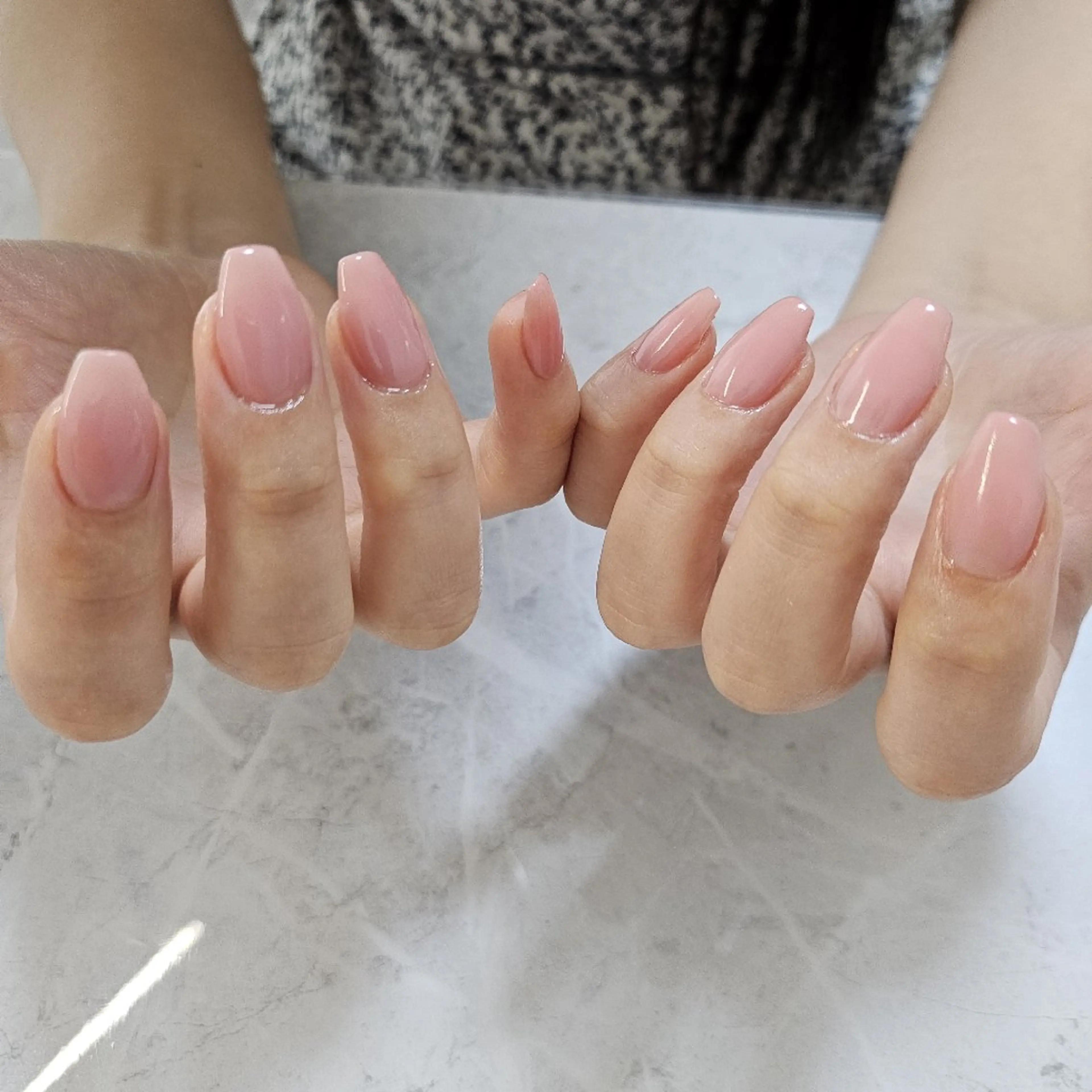 ネイル ジェルネイル ワンカラーネイル パラジェル ハンドネイル フットネイル milla. MAHOのネイルデザイン