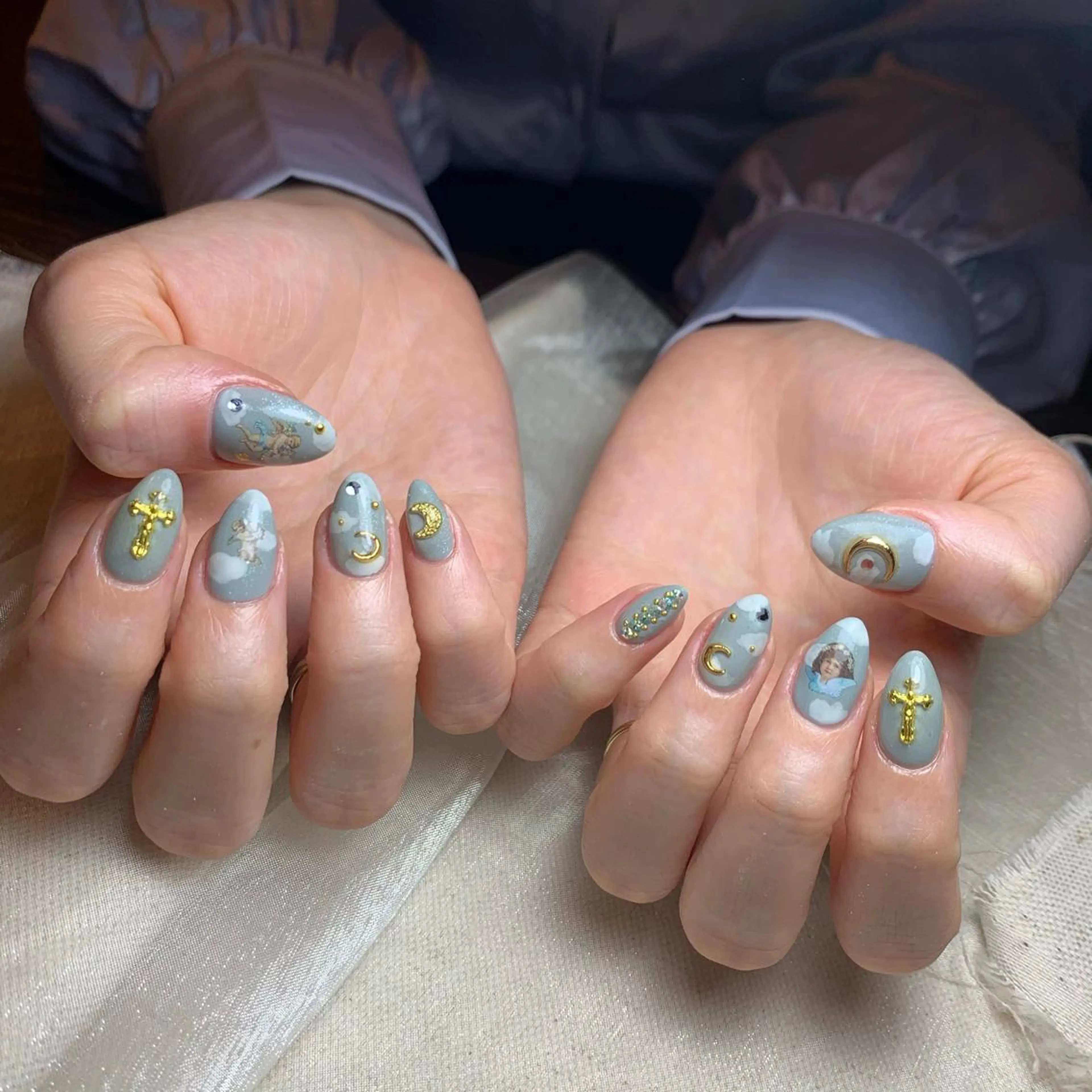 ネイル 持ち込み ハンドネイル repos~ルポ~所属・里見 麗のネイルデザイン