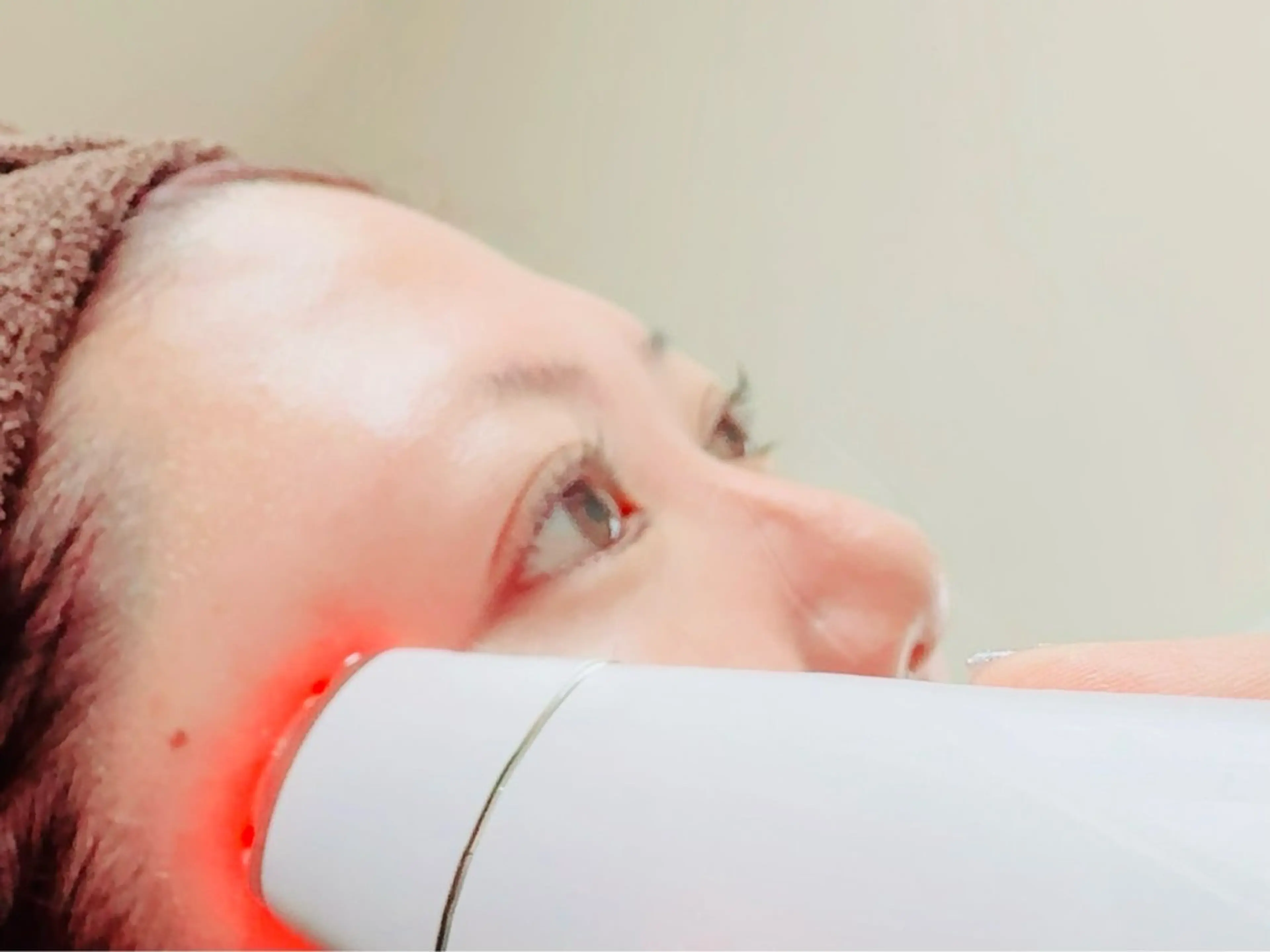 フェイシャルWAX➕目元ケア【10分】の写真