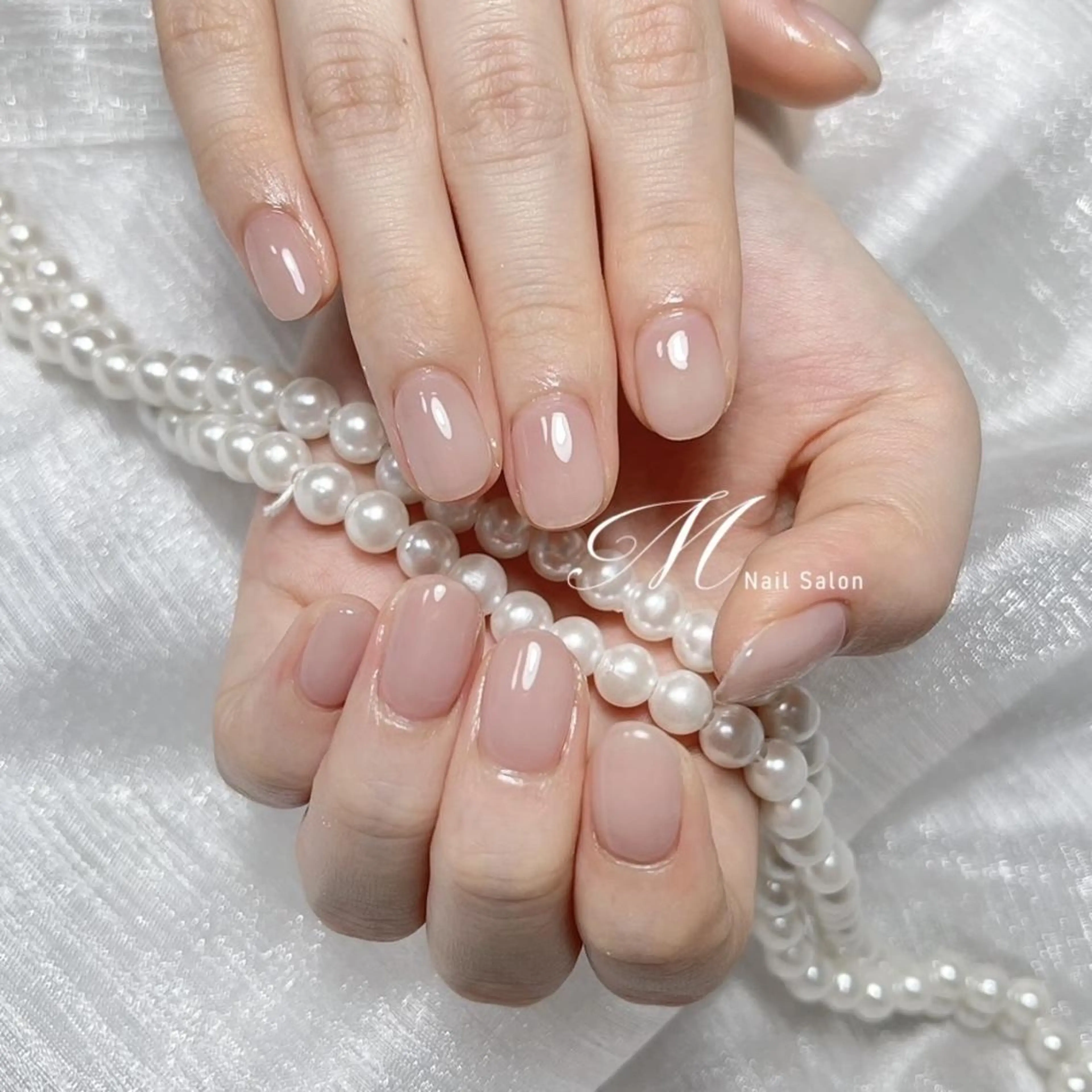 ネイル M✨ワンホン風ネイル パラジェル取扱🦋リのネイルデザイン