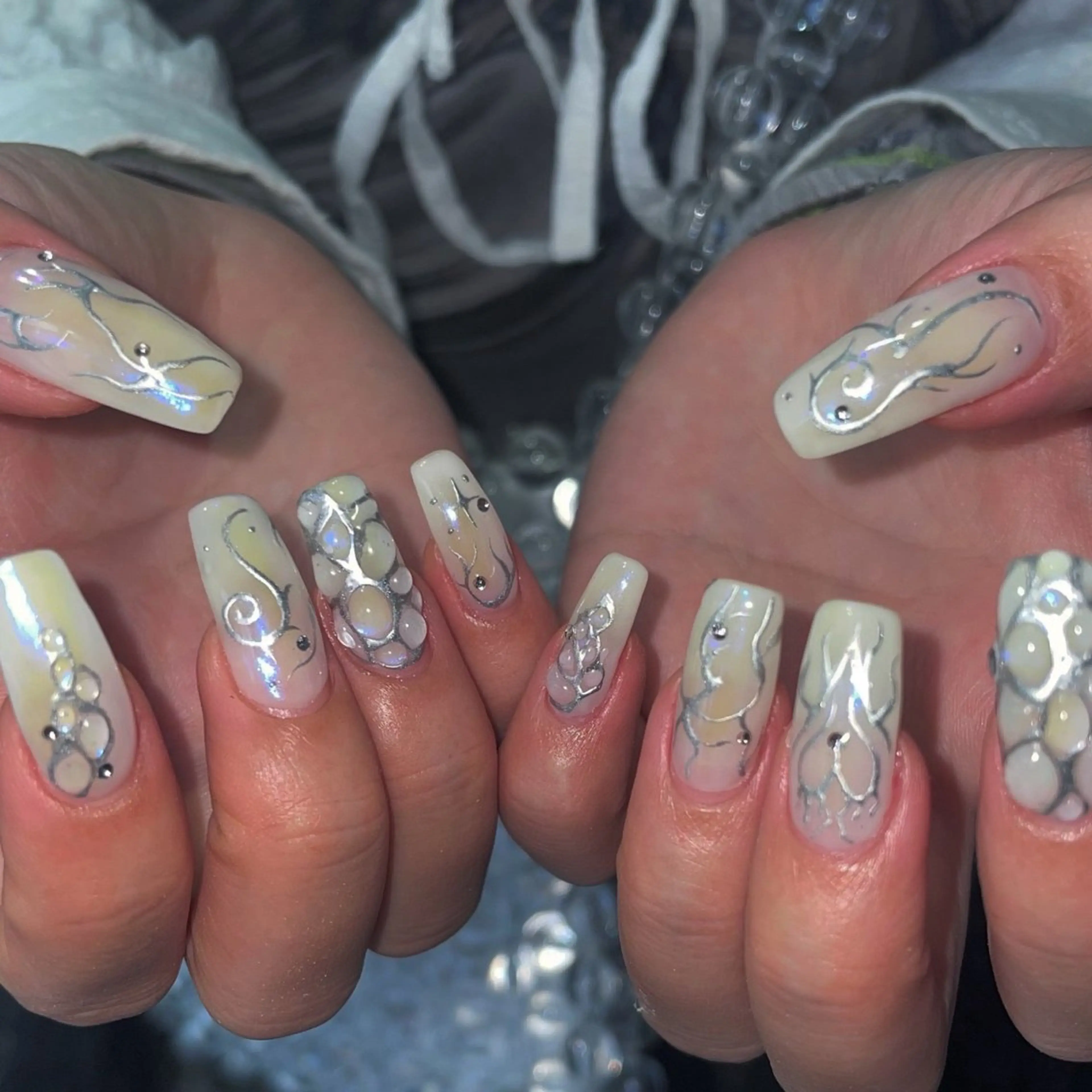 🤖120分アートし放題(おまかせ・持ち込み🆗パーツ付)の写真