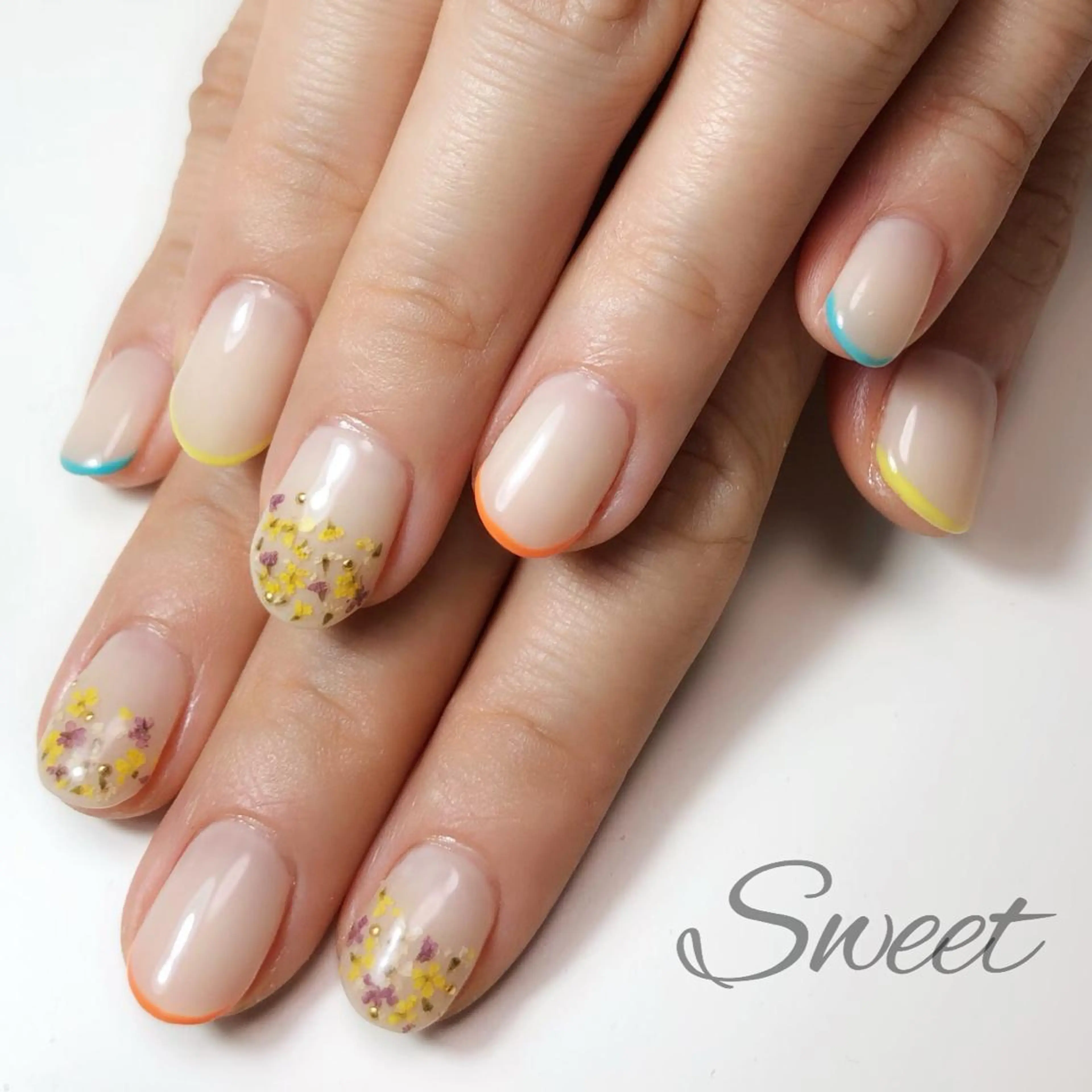 ネイル sweet 仲野陽子のネイルデザイン