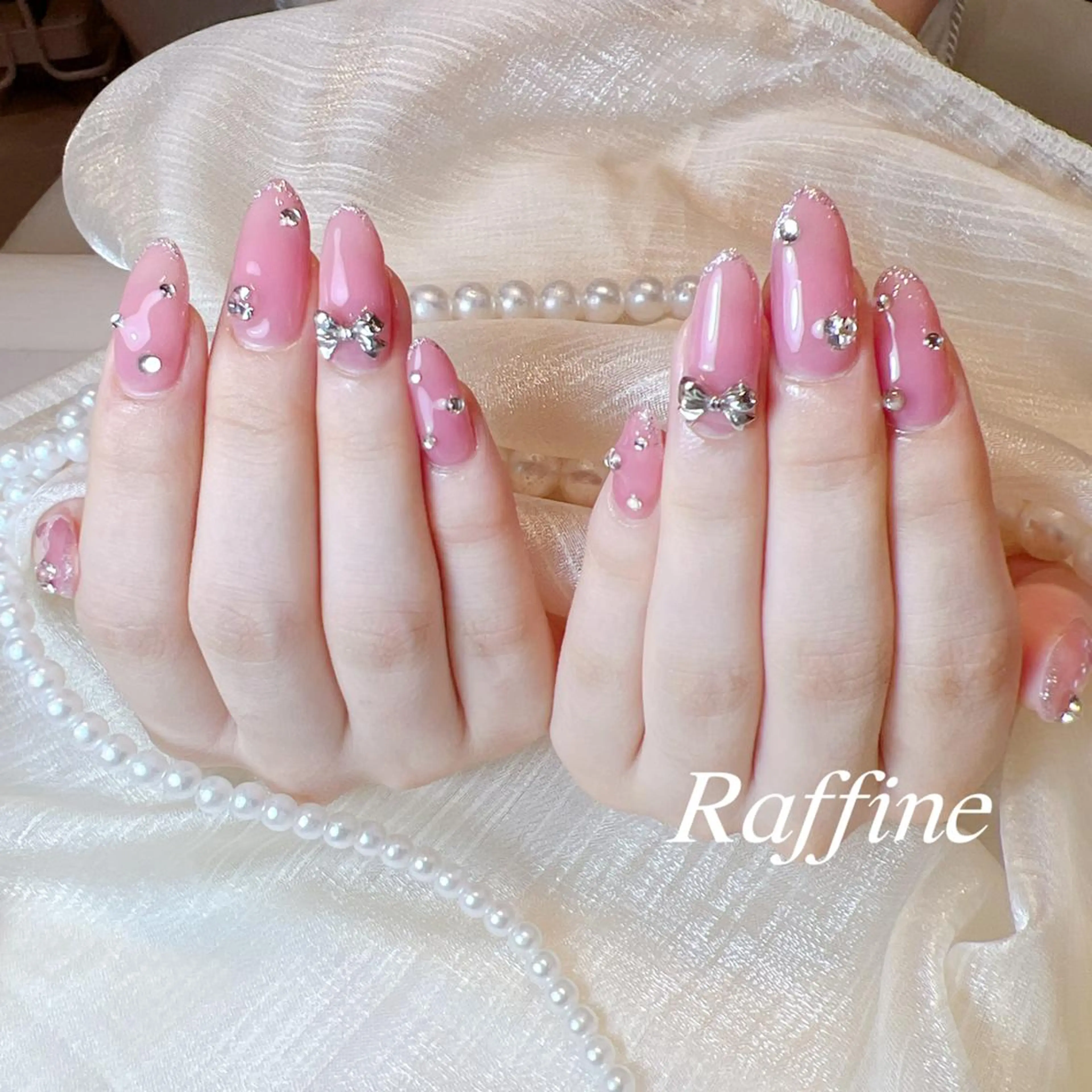 ネイル RAFFINE haru🦋🩵のネイルデザイン