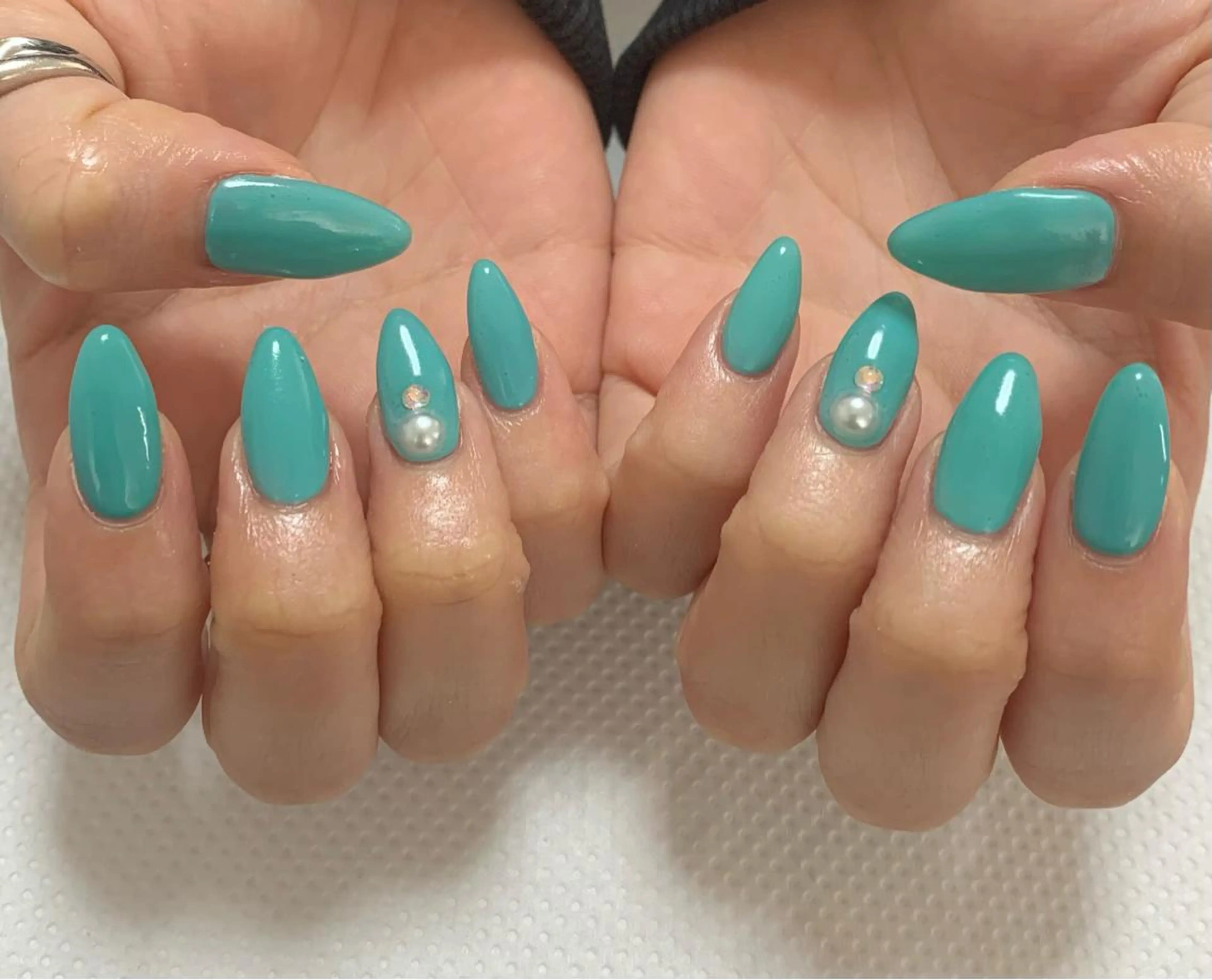 ネイル 長さ出し シンプルネイル nail  M&T所属・nail M&Tのネイルデザイン