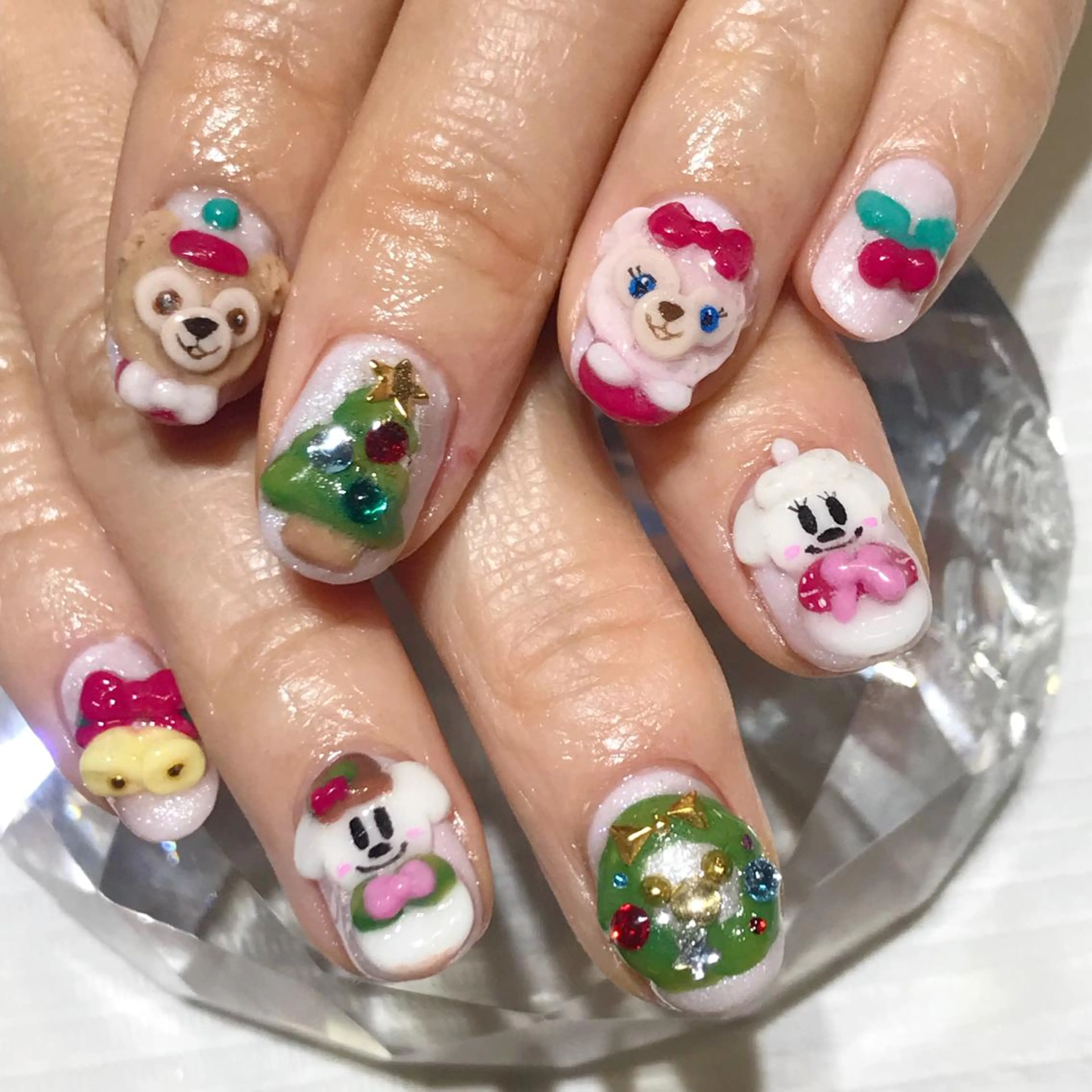 ネイル アートネイル ジェルネイル ショートネイル YUN 💅のネイルデザイン