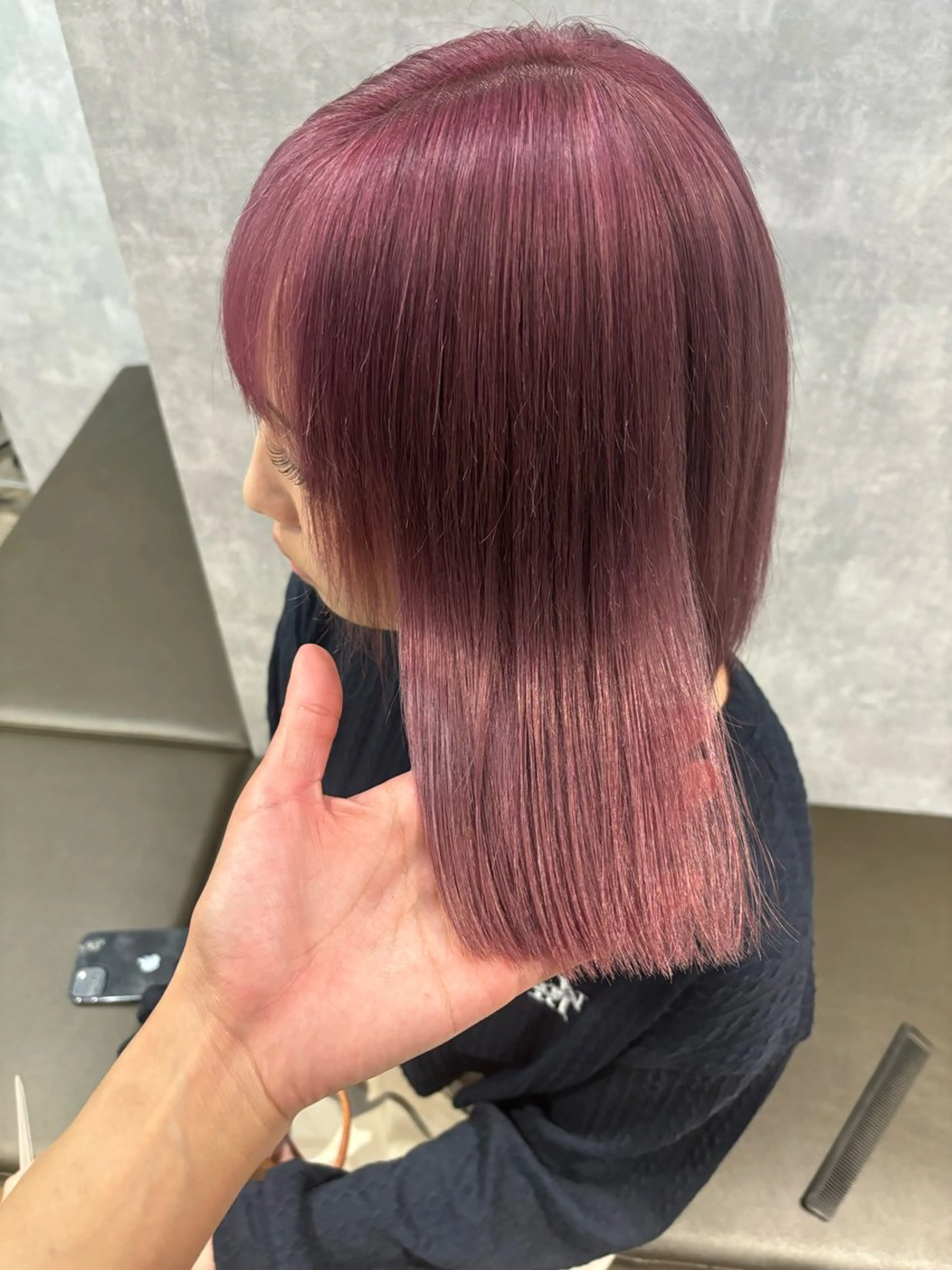 ショート ヘアカラー トリートメント 🌐NATSUMI 🌐【寒色カラー】のヘアスタイル