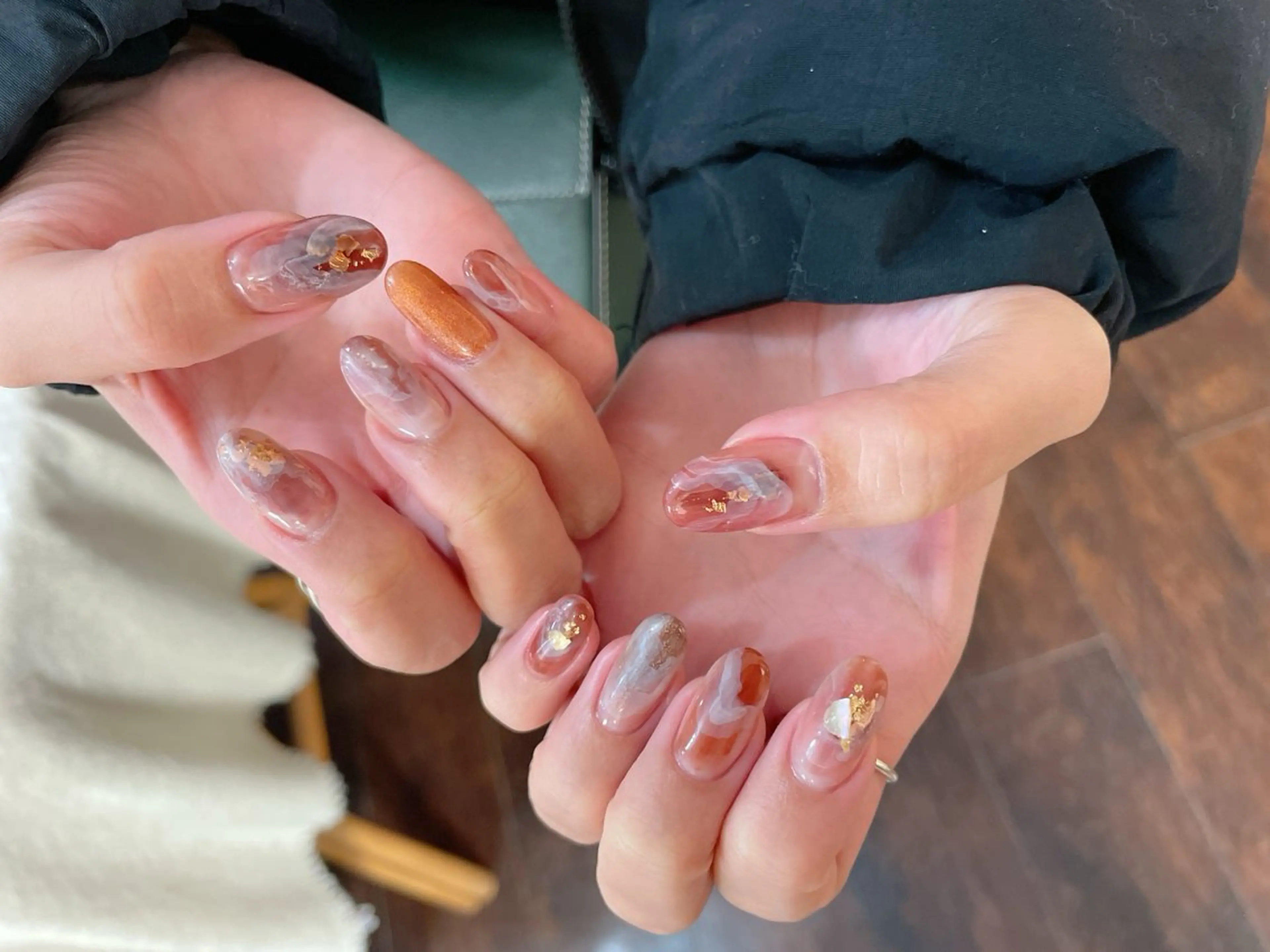 ネイル オーロラネイル フラワーネイル ジェルネイル ハート マグネットネイル nailroom OHANA所属・nailroom OHANA🌴のネイルデザイン