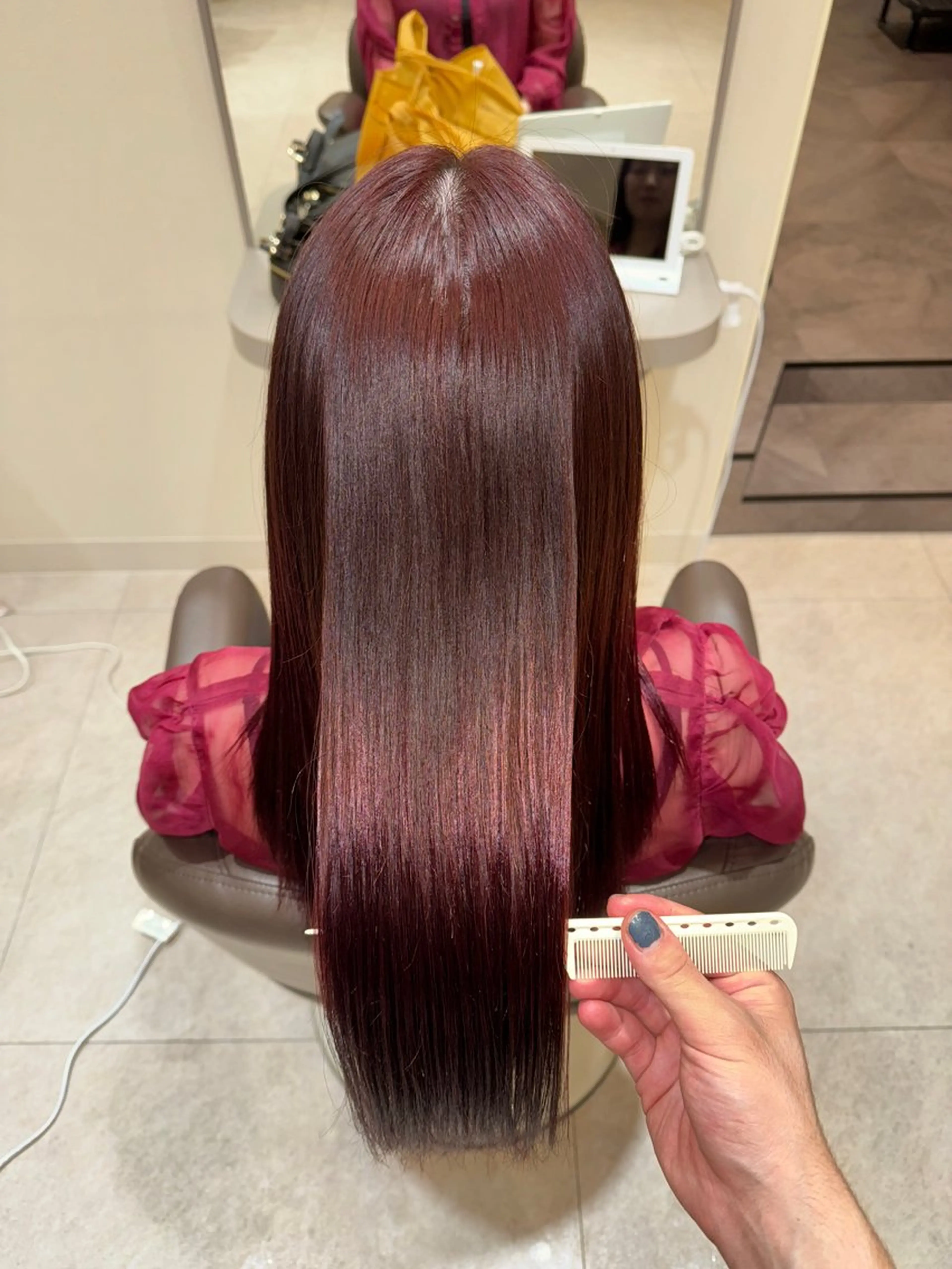 ヘアカラー➕COREMEトリートメントの写真