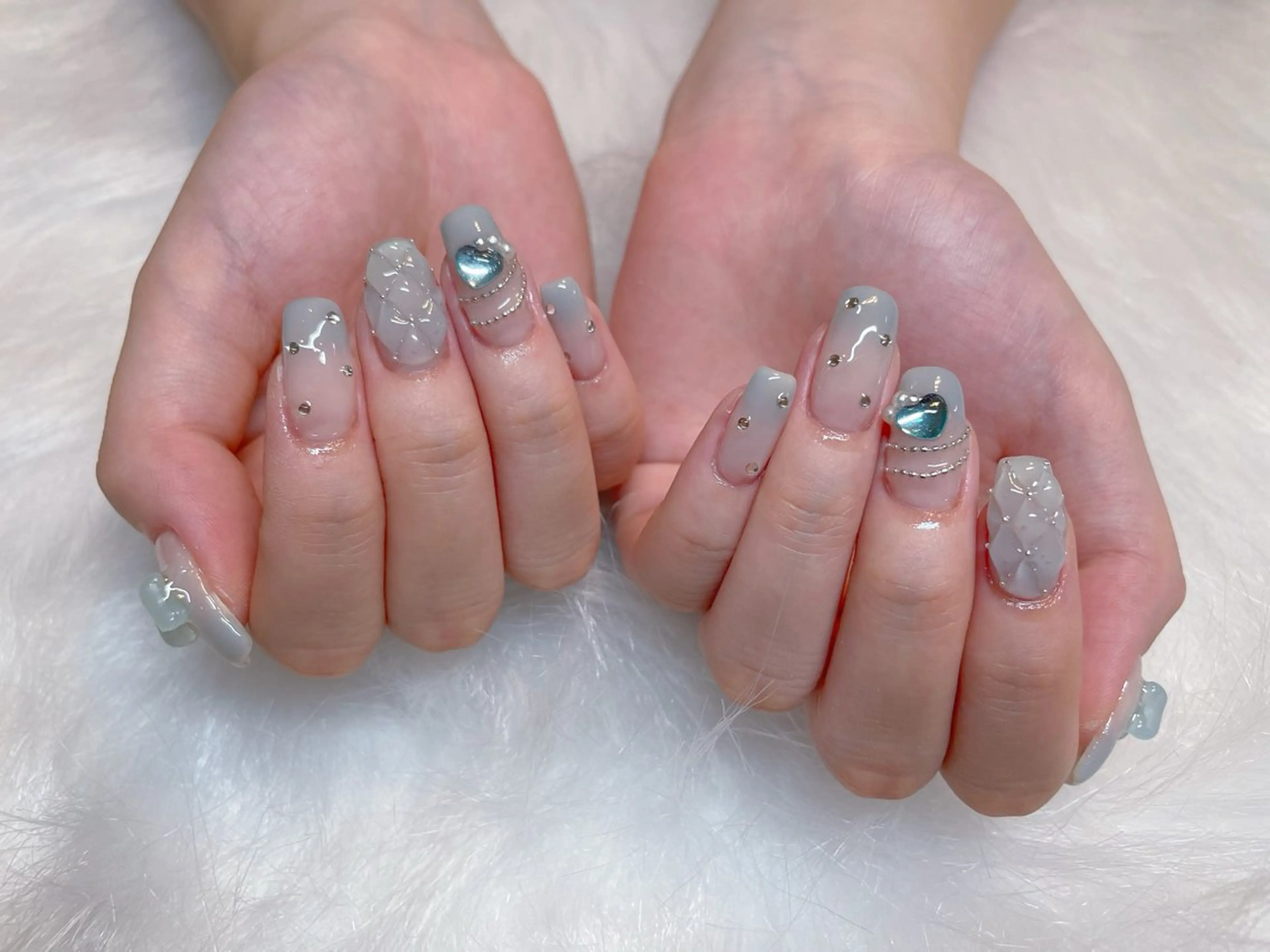 ネイル ジェルネイル ソフトジェル ハンドネイル エン Nail salonのネイルデザイン