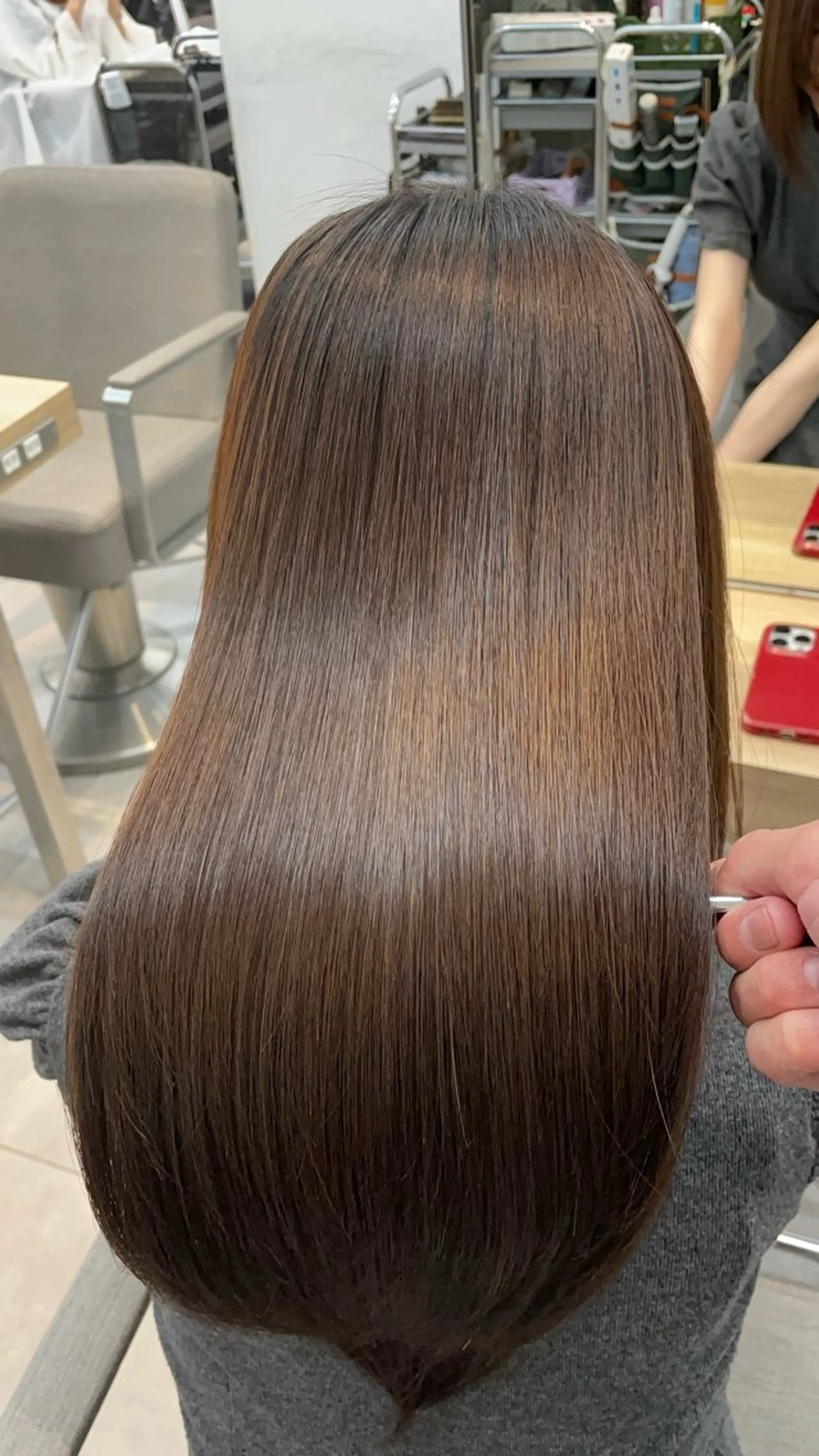 セミロング カット 縮毛矯正 トリートメント ヘッドスパ ✨髪質改善✨美髪 矯正🫧小泉のヘアスタイル